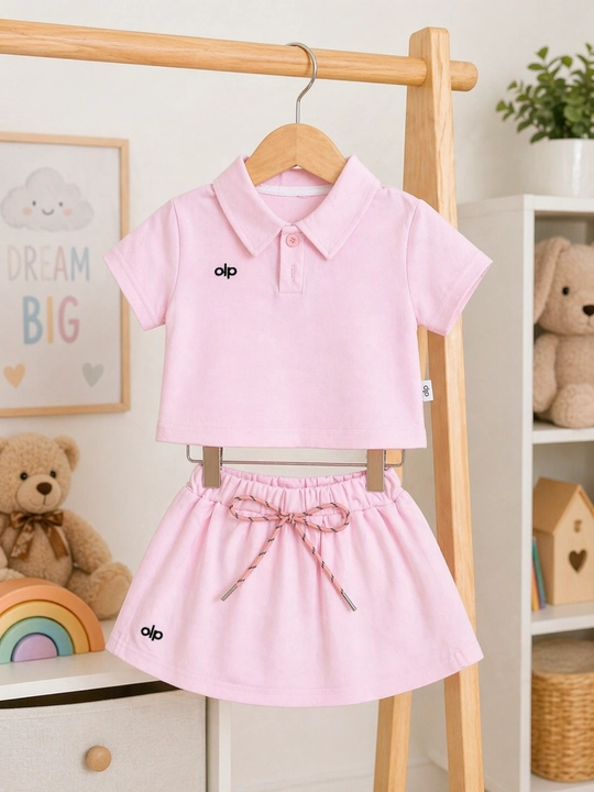 Розовый фиолетовый костюм для девочки футболка и юбка-шорты 1-5 лет