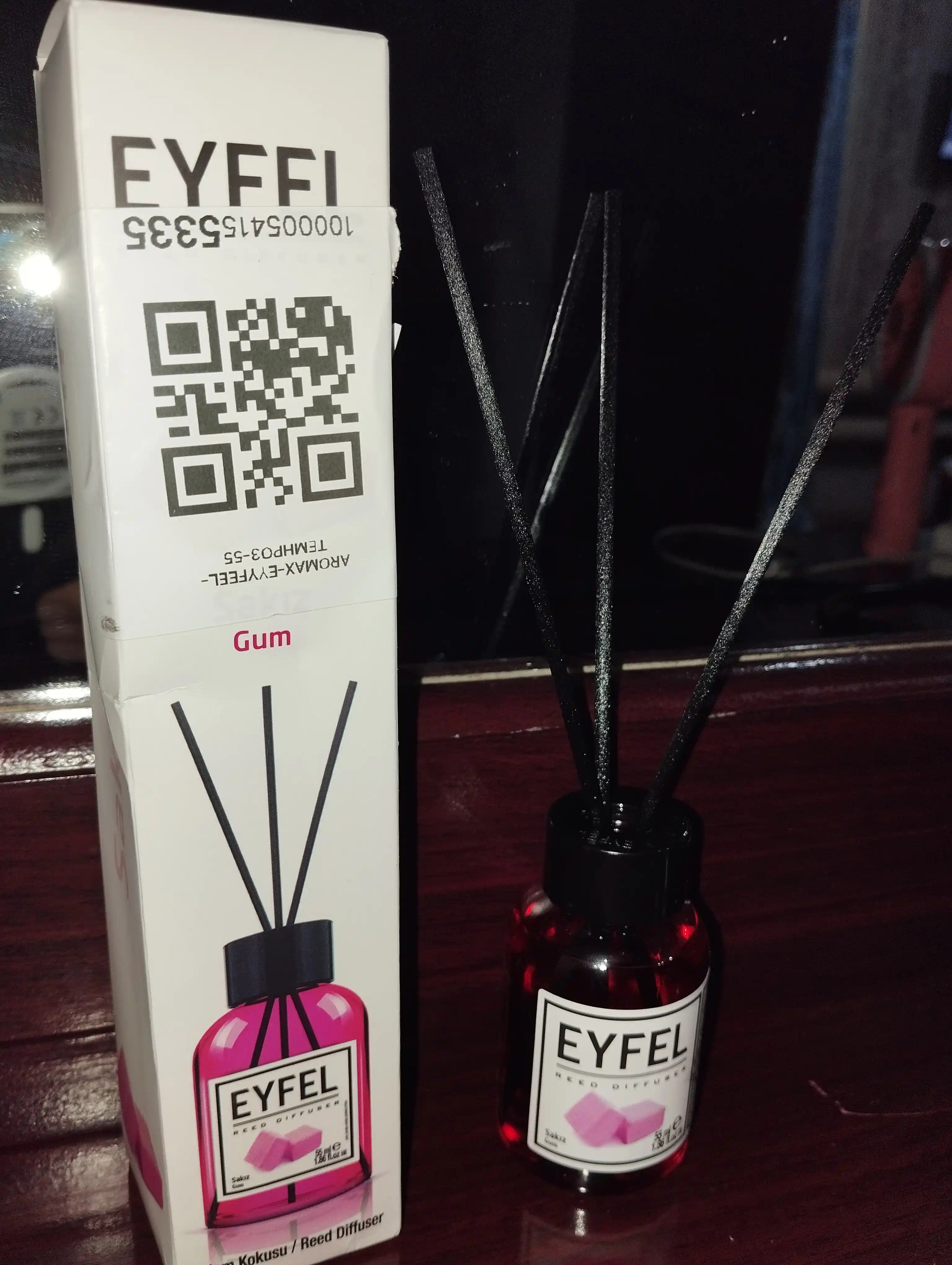 Uy, ofis va avto uchun havo xushbo'ylagichi "Eyfel"