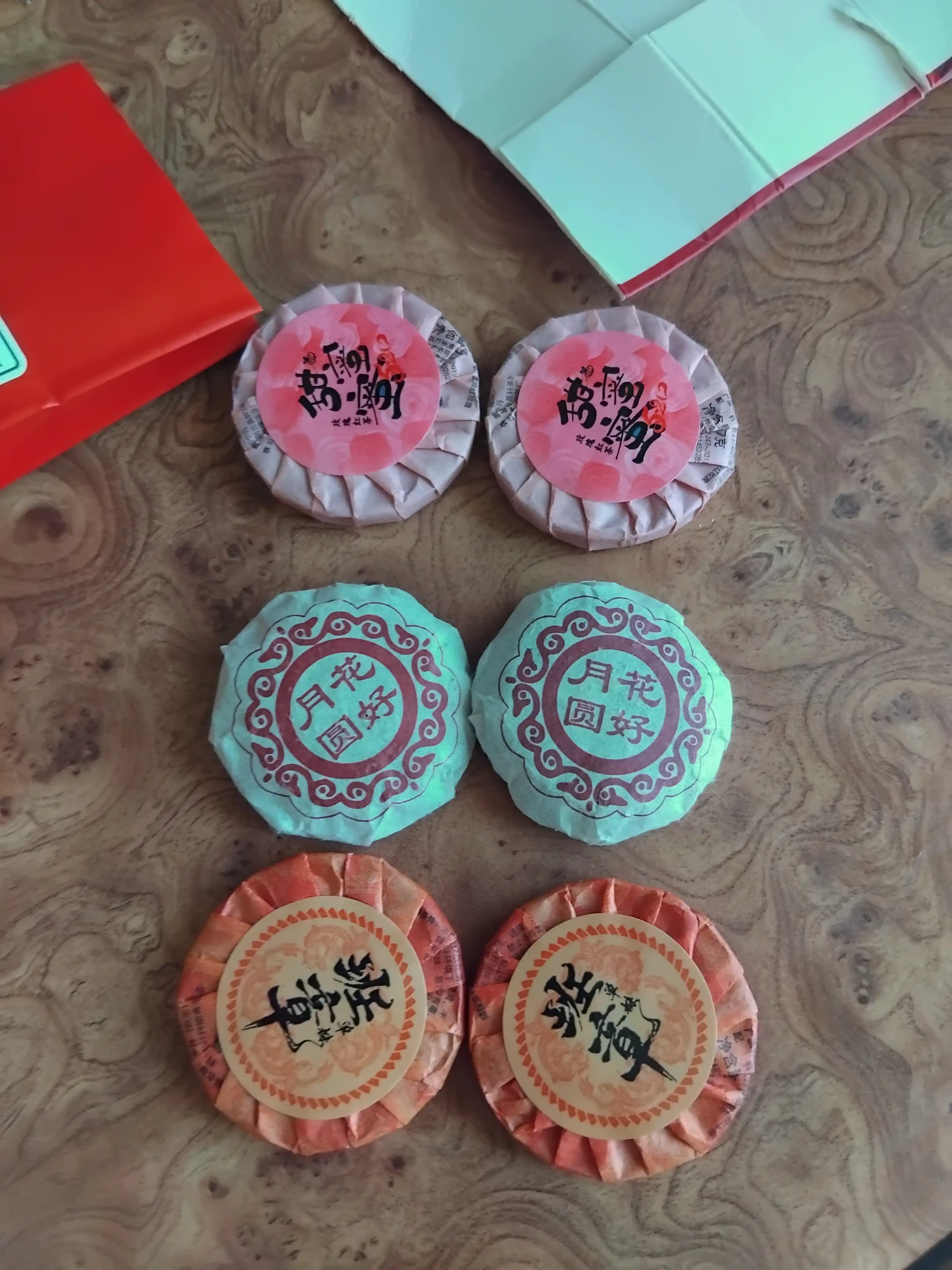 Qora choy Pu-er Assorti 3 xil ta'm 2 donadan, 6 dona, 42 gr