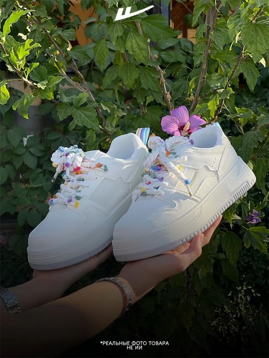 Ayollar uchun zamonaviy krossovkalar Warrior Rainbow Sneakers - 