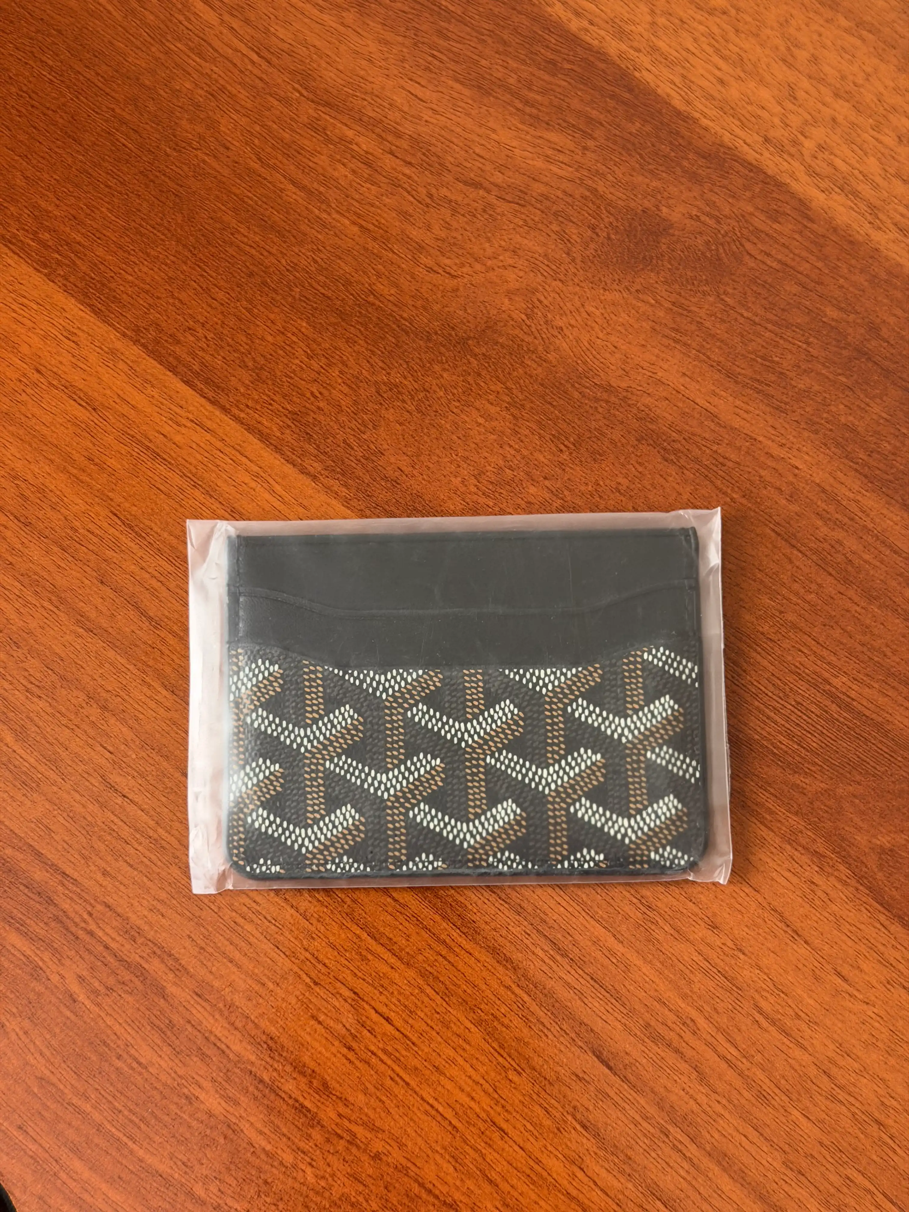 Кошелёк Goyard, с отделением для удостоверения личности