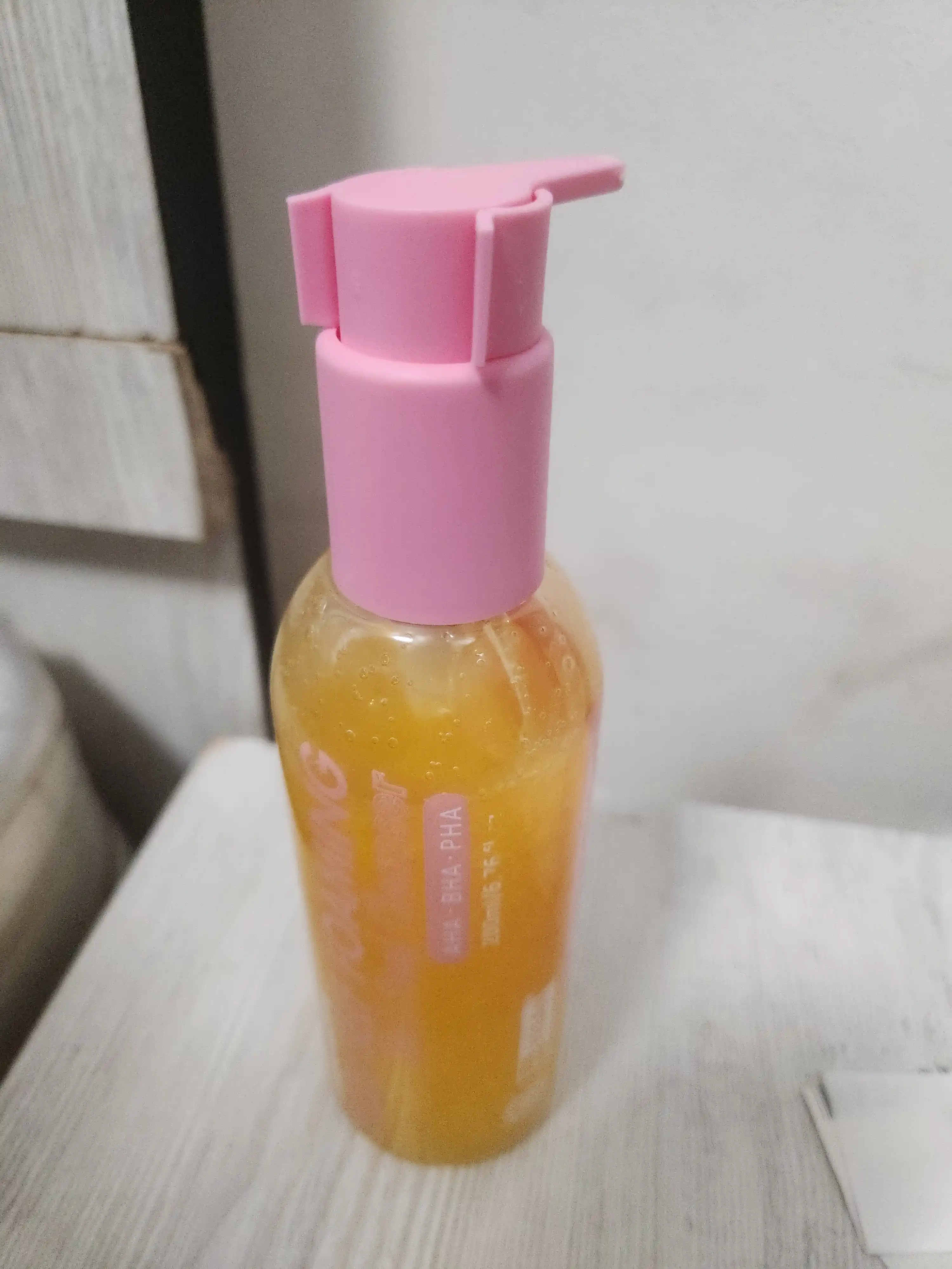 LALARECIPE Yuzu — yuz uchun ko‘pik-penka 3-in-1, AHA BHA PHA, 200 ml