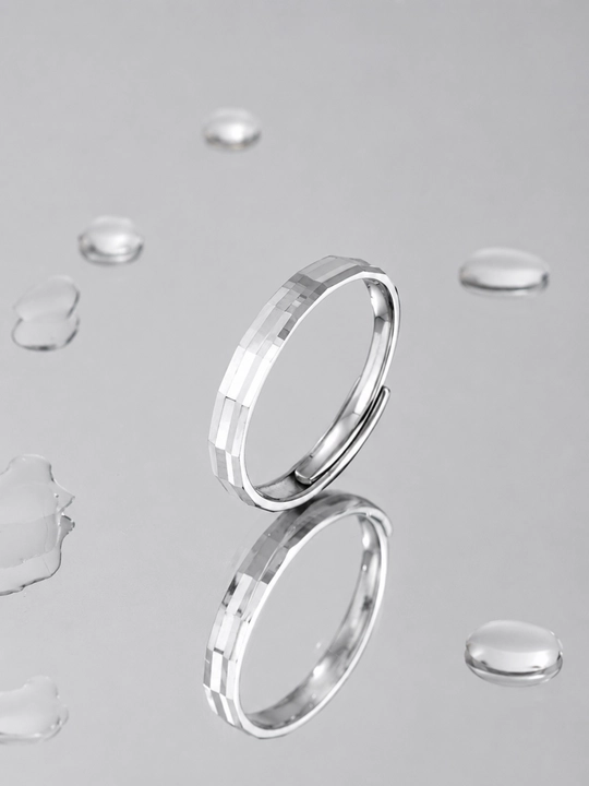 925 probali sterling kumushdan yasalgan "ALIXANDRA" erkaklar uzugi