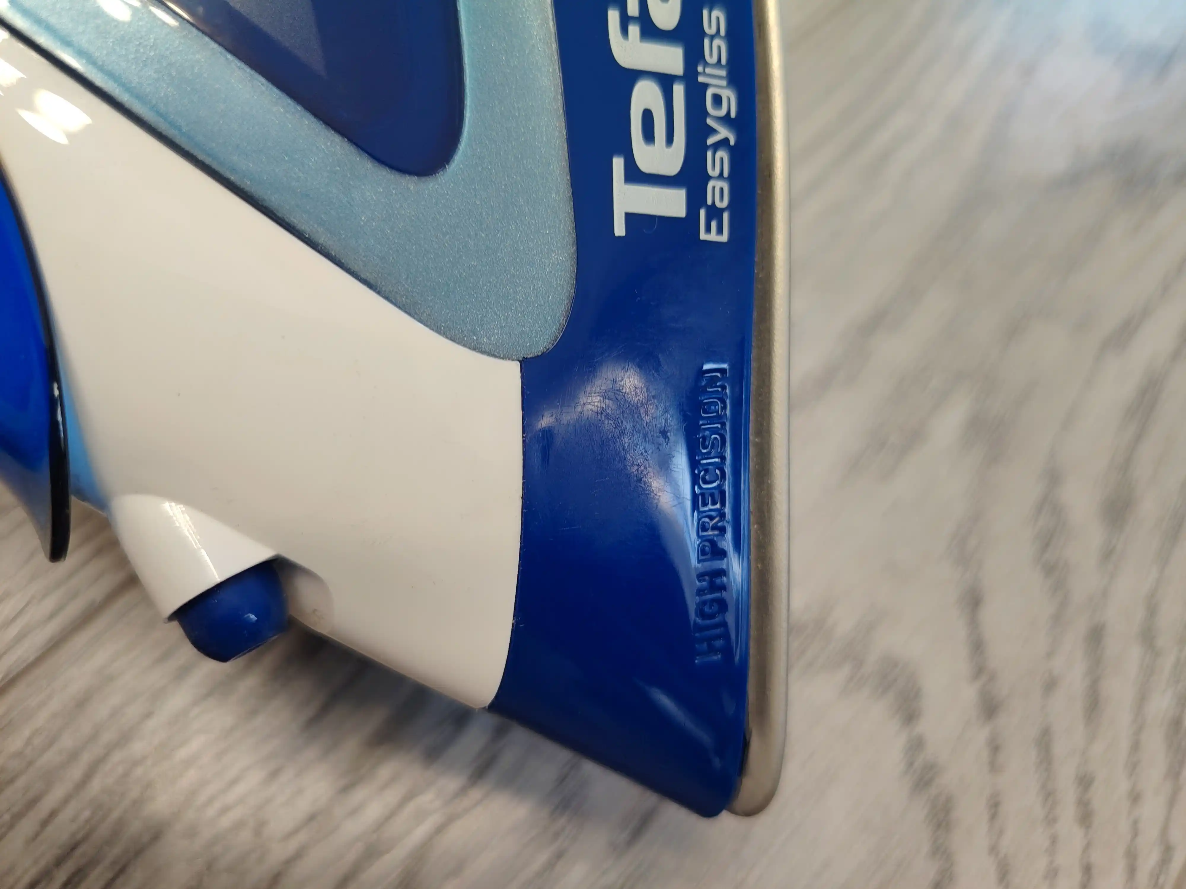 Утюг Tefal Easygliss Plus FV5735E0