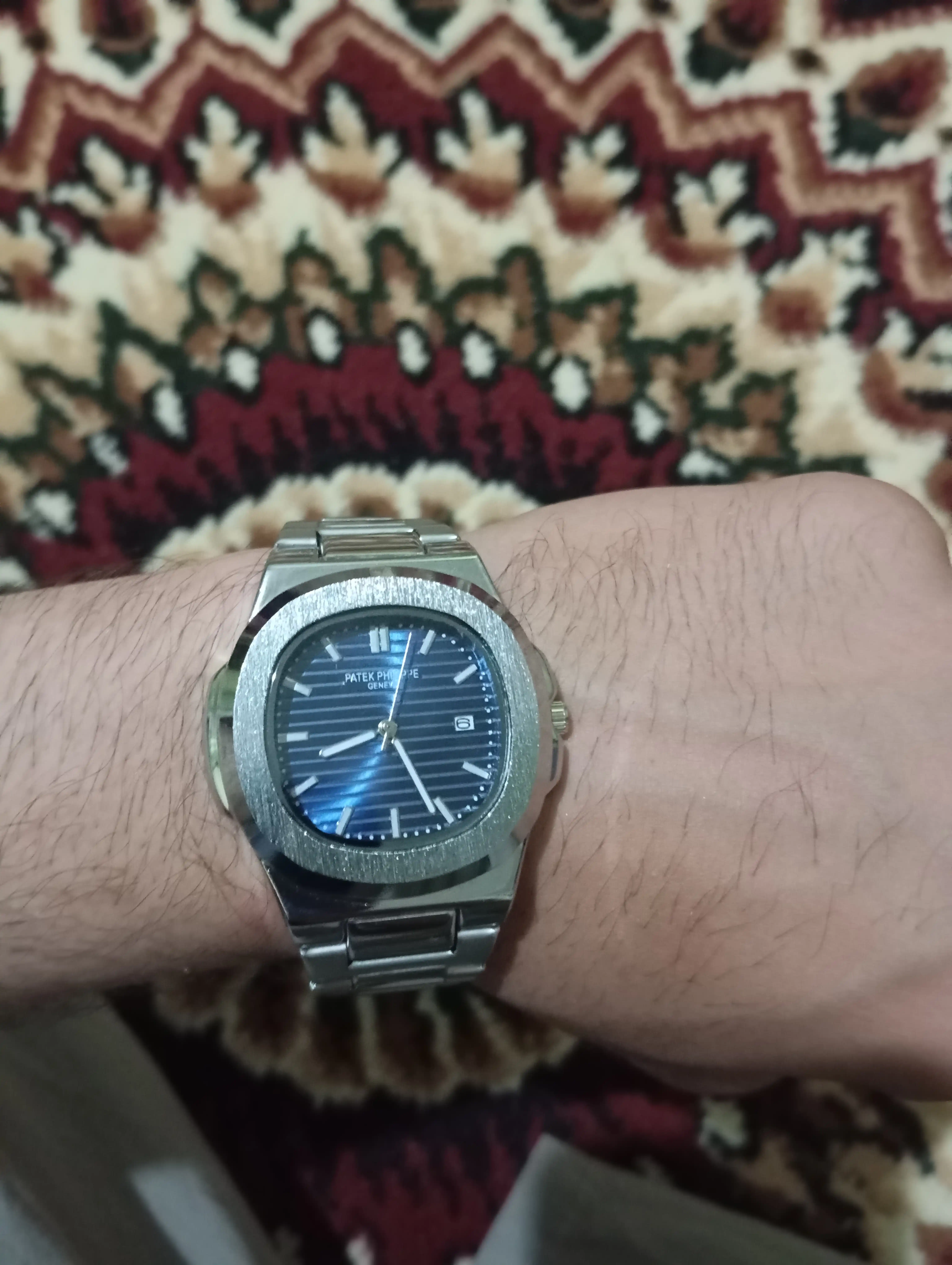 Erkaklar qo'l soati Patek Philippe naqshli qo'l soatlari, sovg'a o'ramida