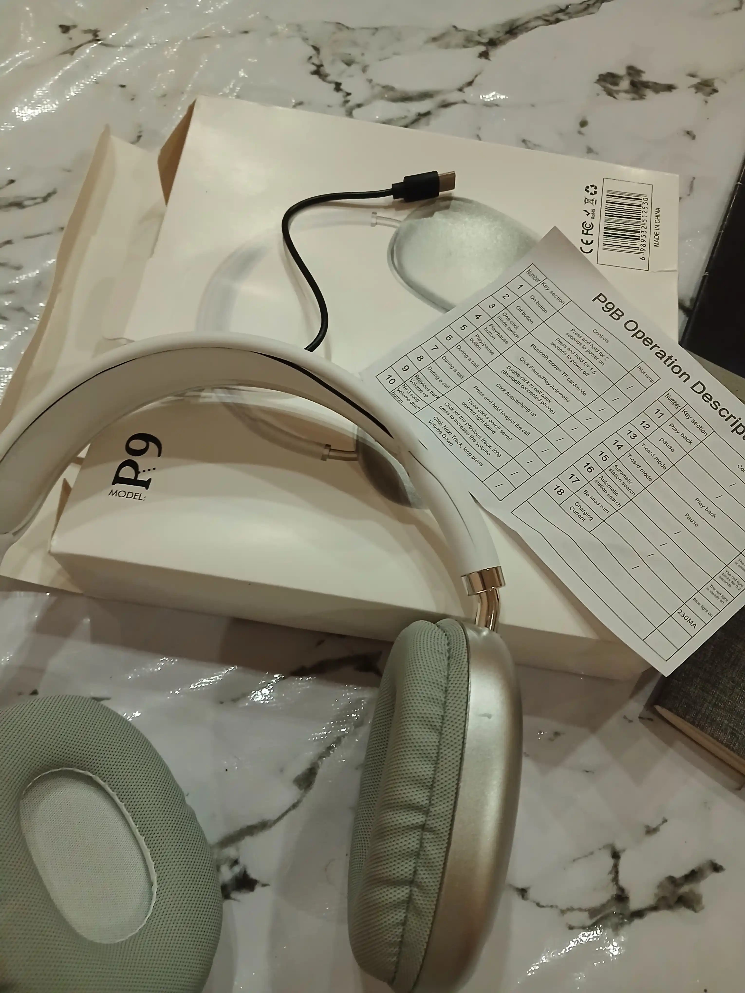 Simsiz Bluetooth quloqchinlar P9, to'liq o'lchamli, mikrofonli
