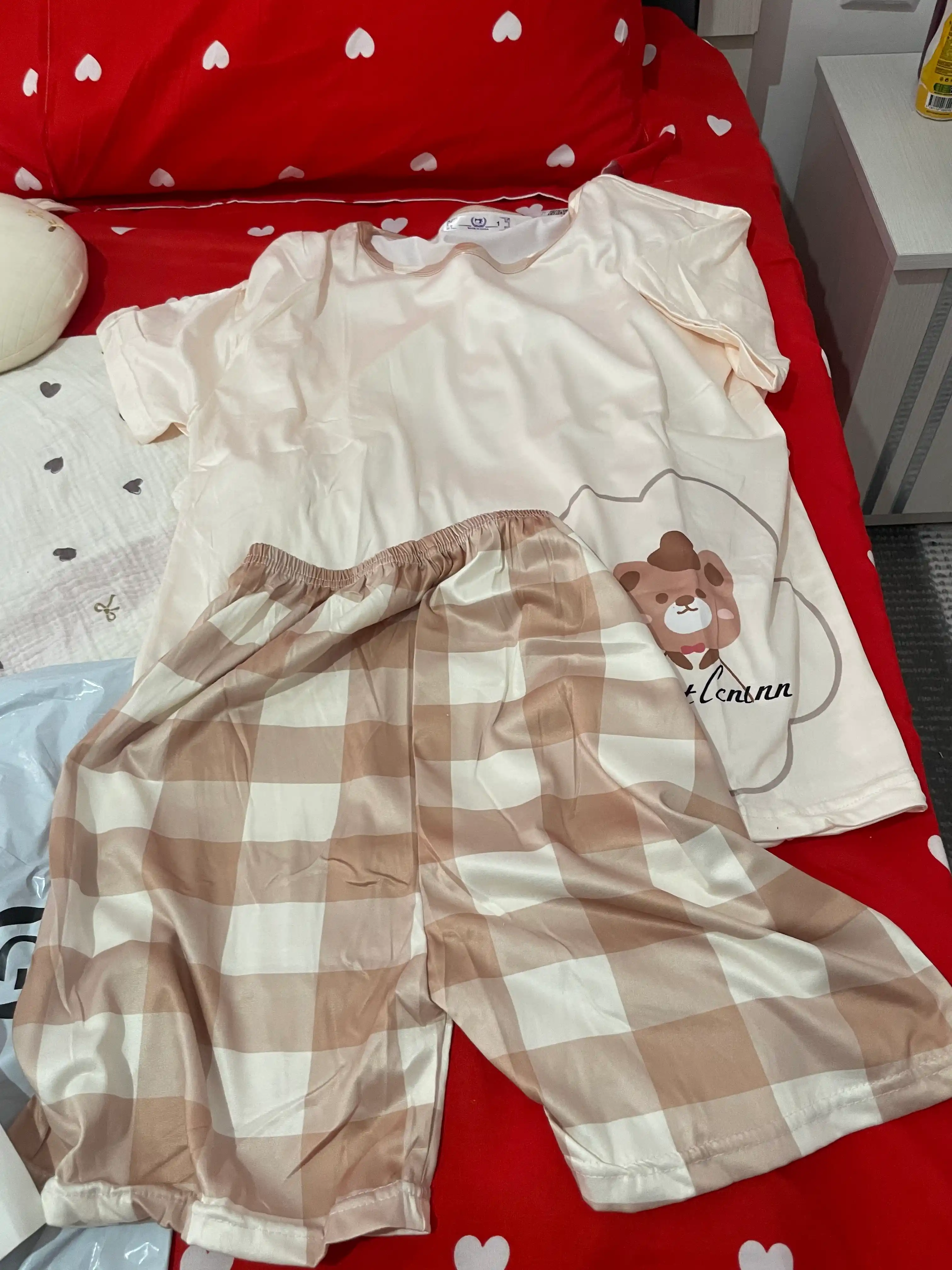 Ayollar va qizlar uchun pijama,komplekt futbolka va shortik, uy kiyimi