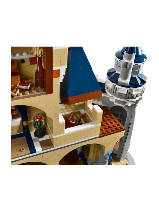 Конструктор LEGO Disney Сказочный замок 71040, 4080 деталей