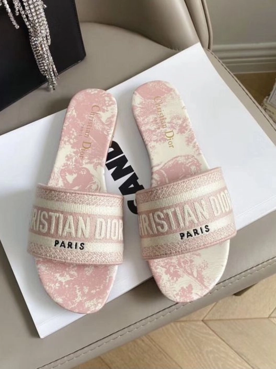 Dior shippak, ayollar shippagi, yozgi shippak, moda shippak, uy uchun tapochka