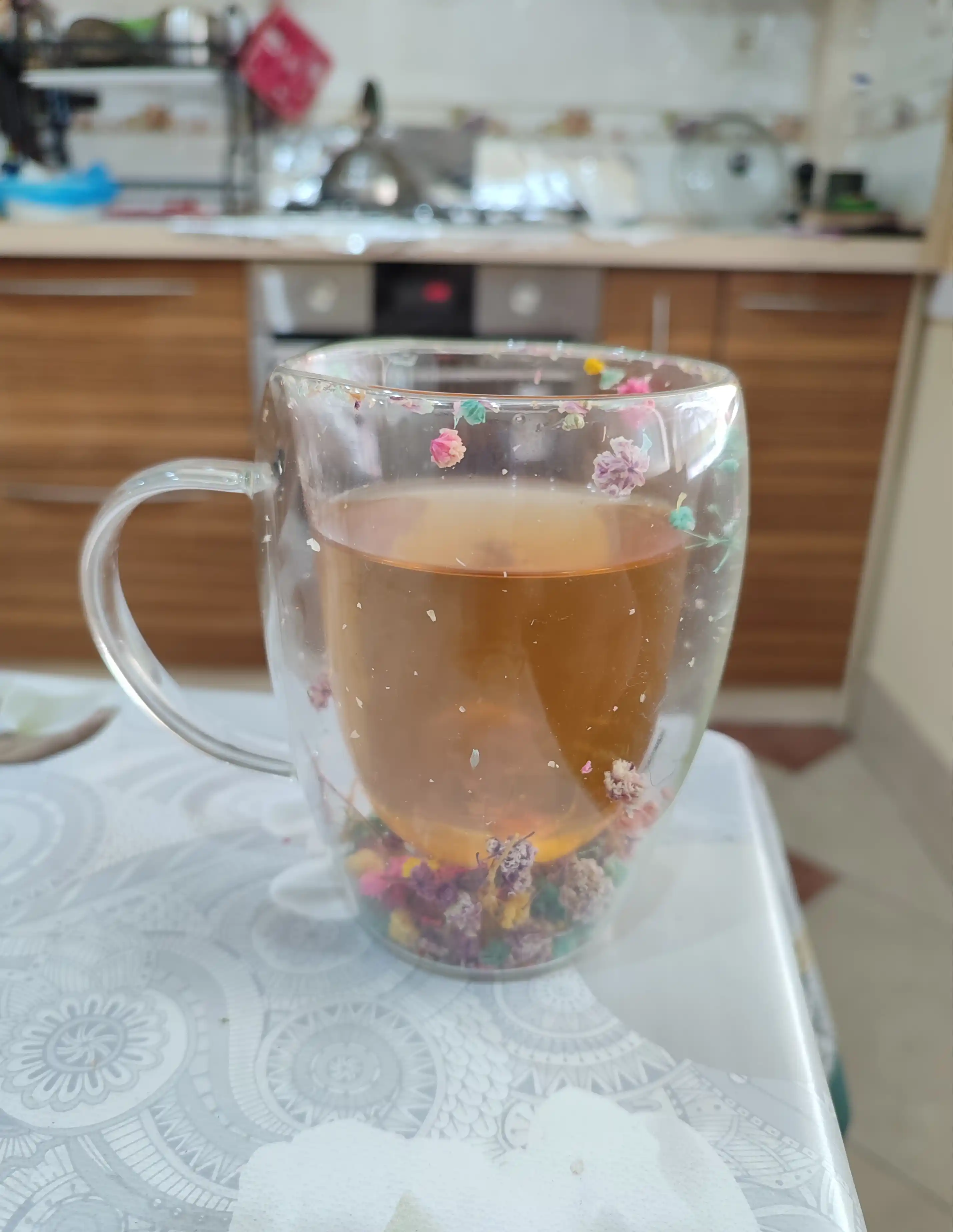 Sovg‘alik shaffof shisha krujka, ikki qavat devorli, issiqqa chidamli