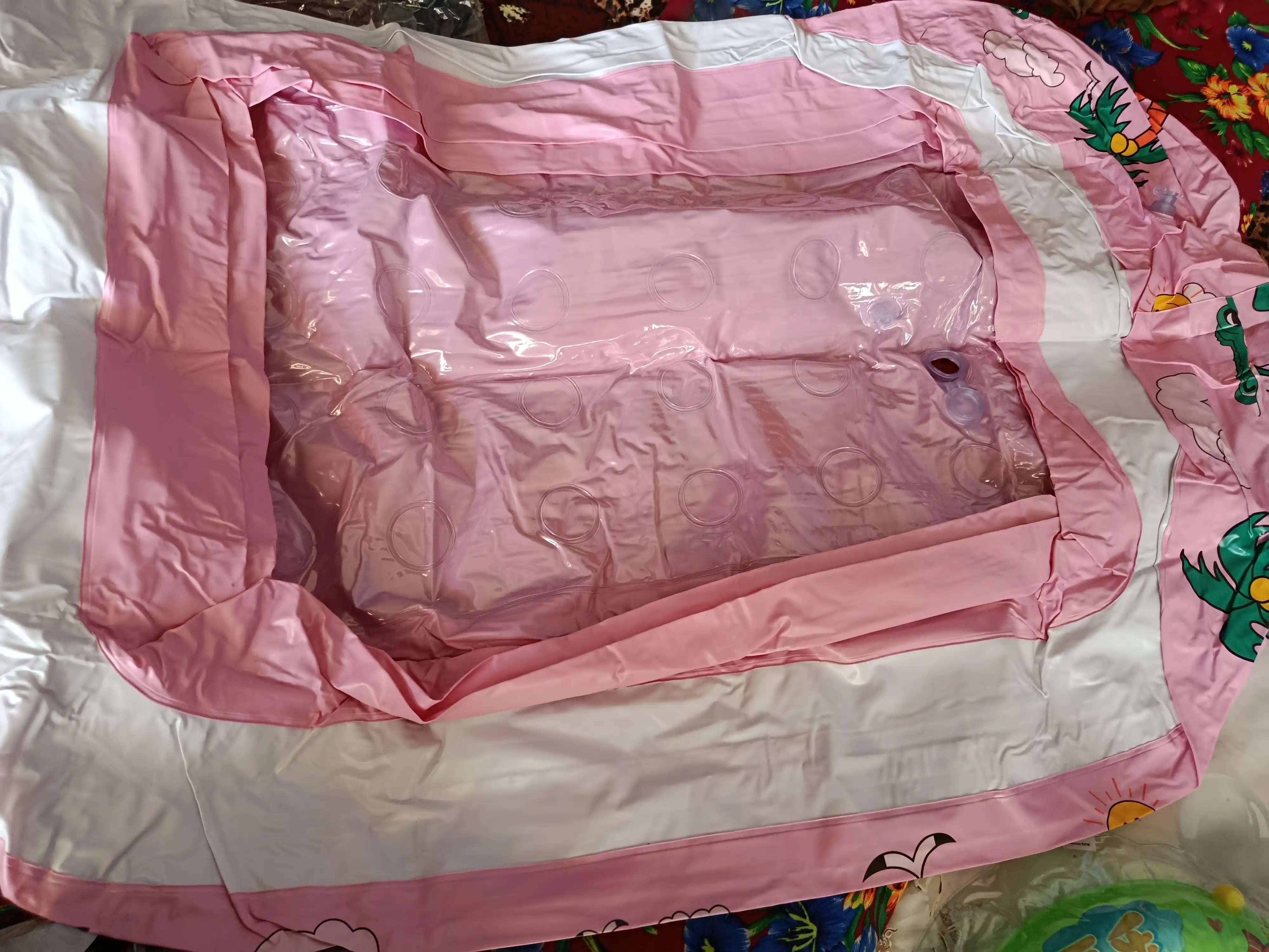 Детский надувной бассейн 110×85×35 см
