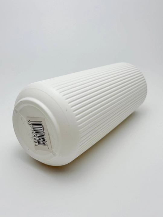 Tabiiy va sun’iy gullar uchun guldon vaza, plastik, kauchuk va plastmassa materiallardan