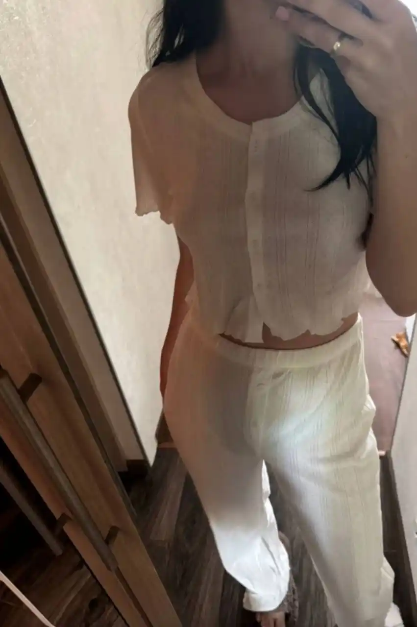 Ayollar uchun Pinterest uslubidagi yumshoq ajur pijama – shortik va shimli, Pinterest