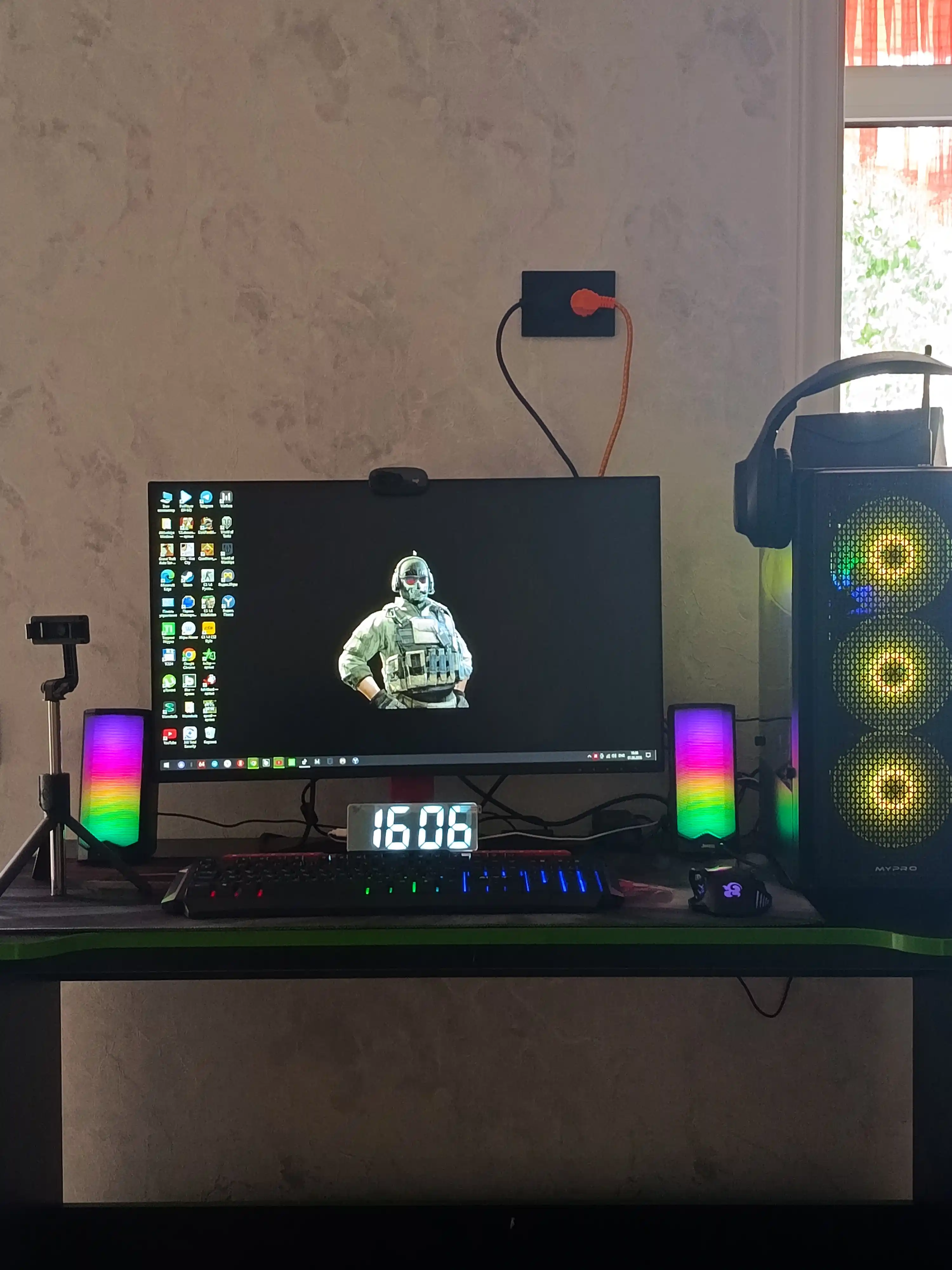 Gaming simli quloqchin CANYON Shadder GH 6,  RGB yoritgich bilan
