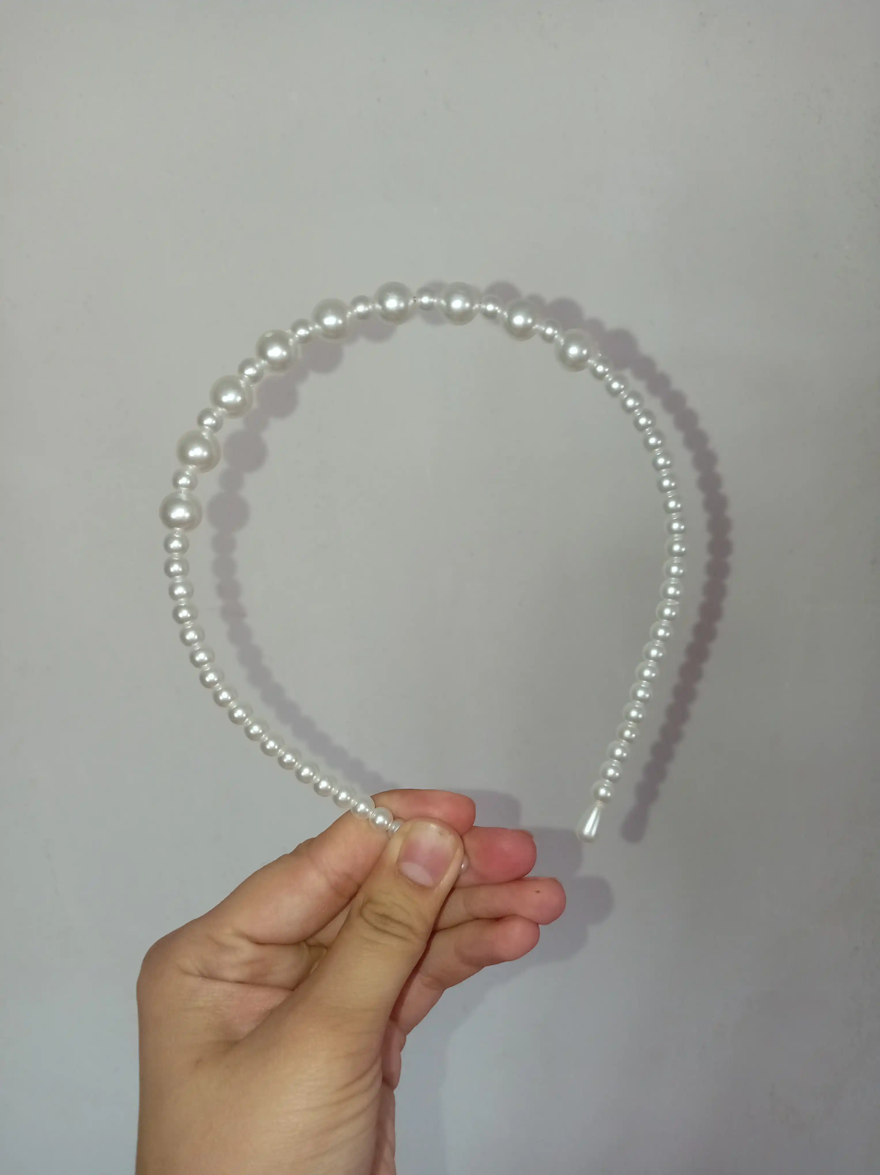 Ayollar retro marvarid obodogi