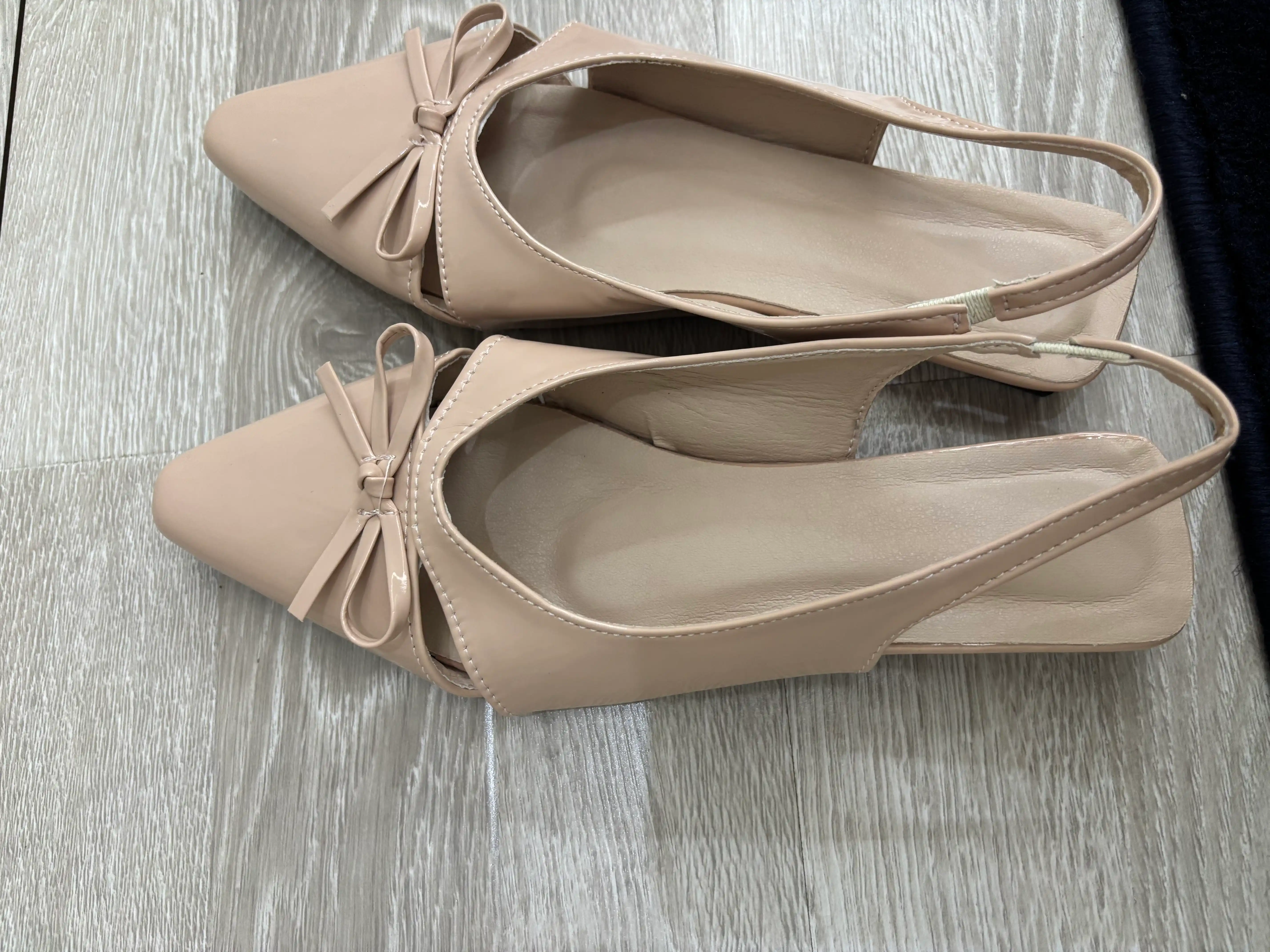 Ayollar sandallari, 37-40