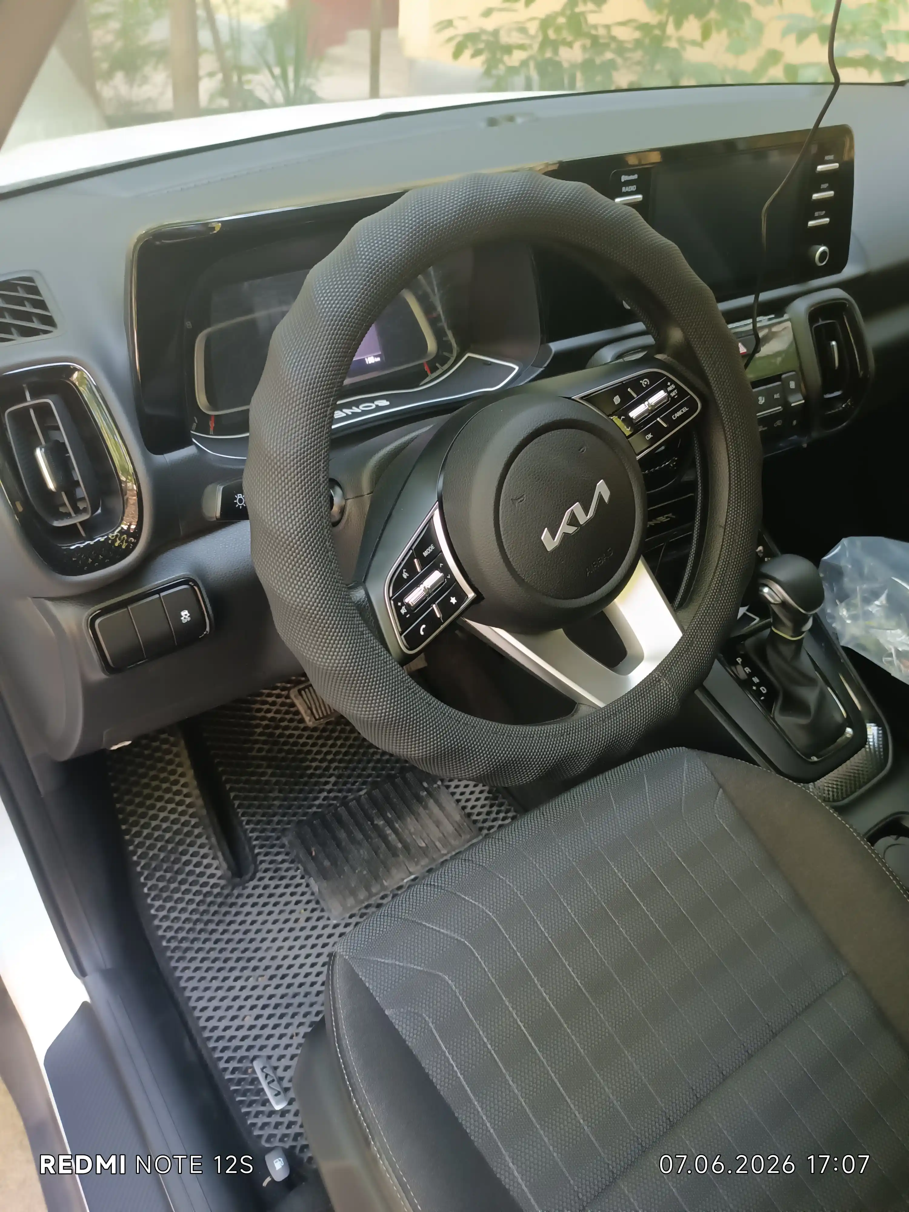 Массажный чехол на руль, универсальный(Damas/Cobalt/Spark/Nexia/Lacetti/Tracker/Onix/Matiz