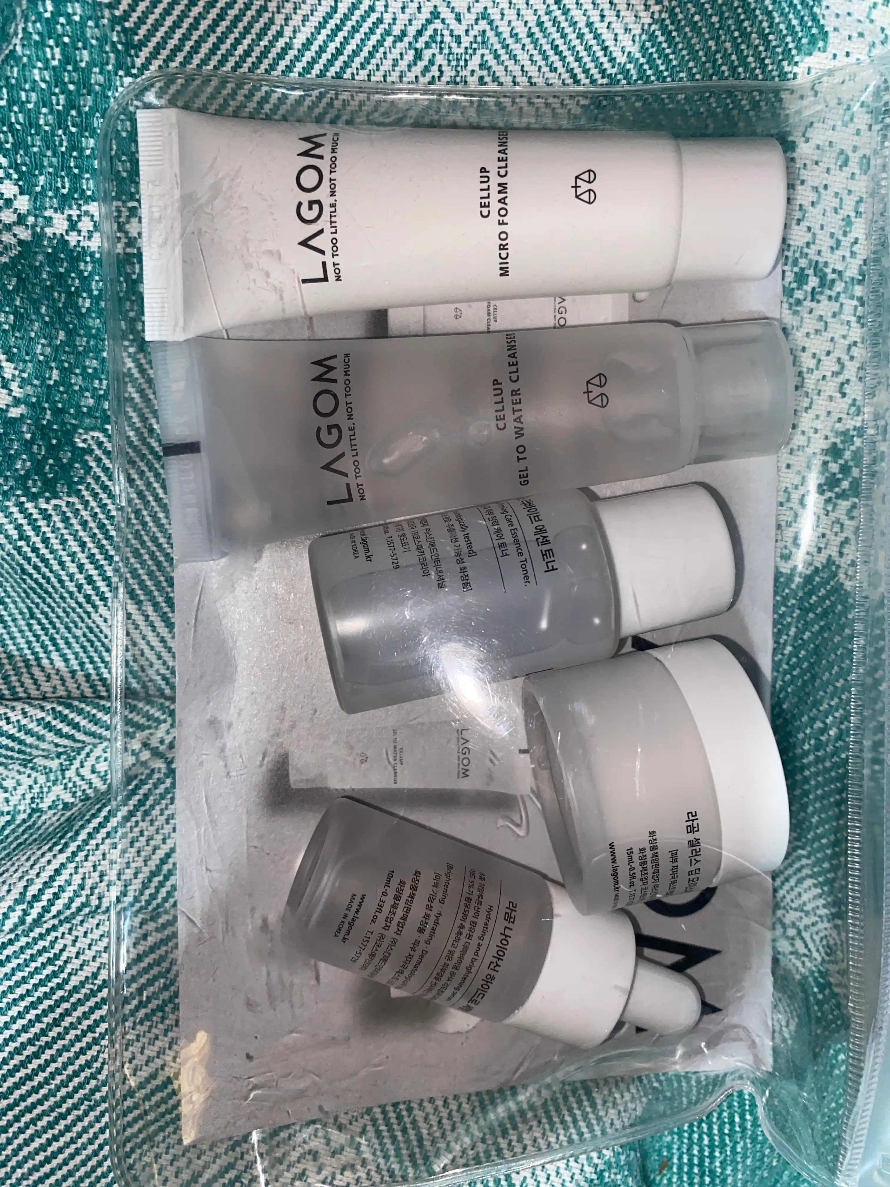 LAGOM TRAVEL KIT набор средств с косметичкой