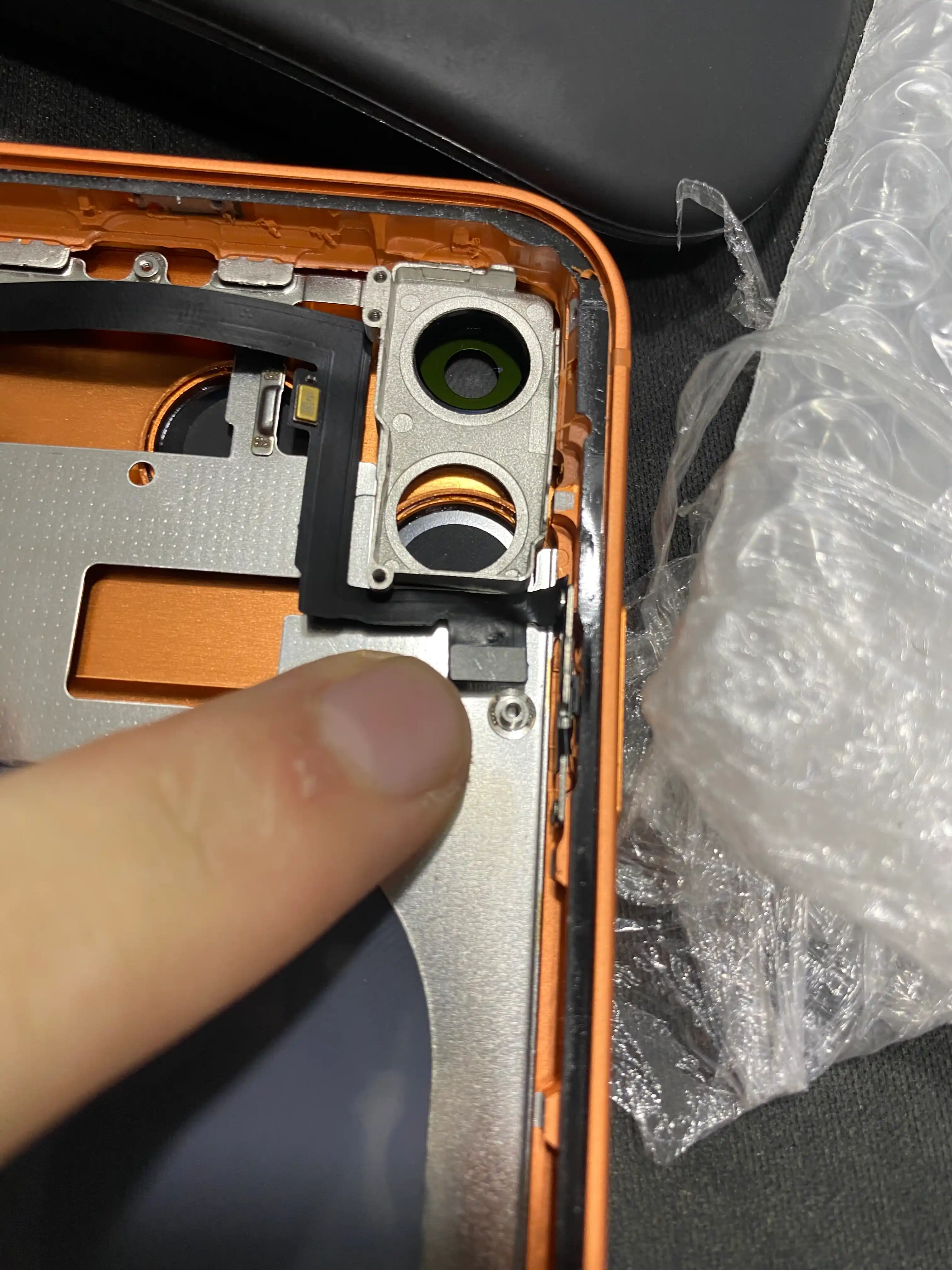 Корпус 17 Pro для iPhone 11, Action Button, 3 цвета
