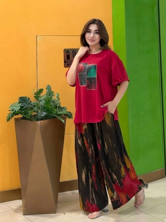 Dvoykalar ayollar uchun - paxtadan tikilgan futbolka va shtapel shim, 46-52 o‘lchamlarda