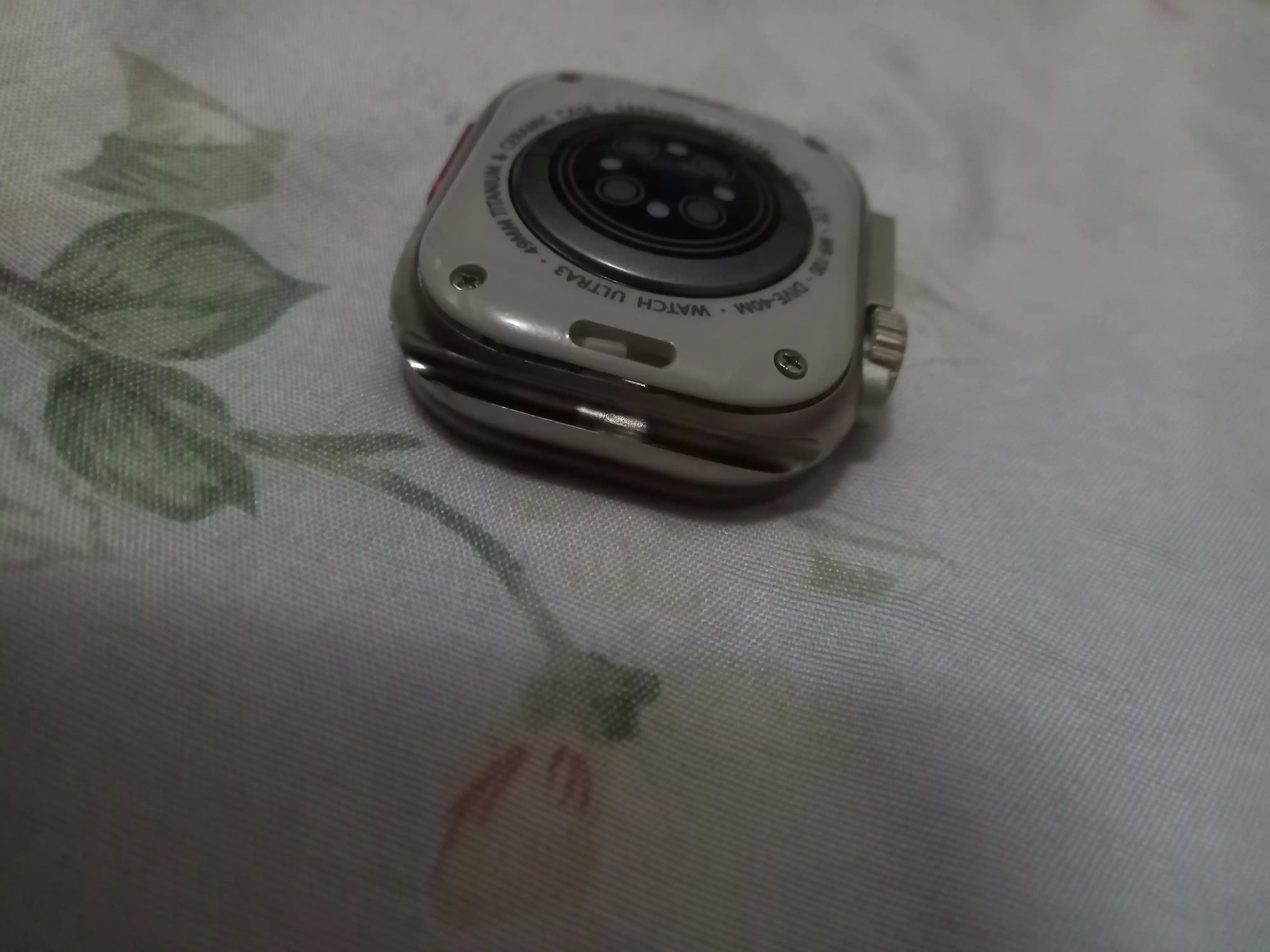 Aqlli soat, 10+1, 2 ta Smart Watch 8 va 8 ultra, 11 ta kamar va g'ilof bilan