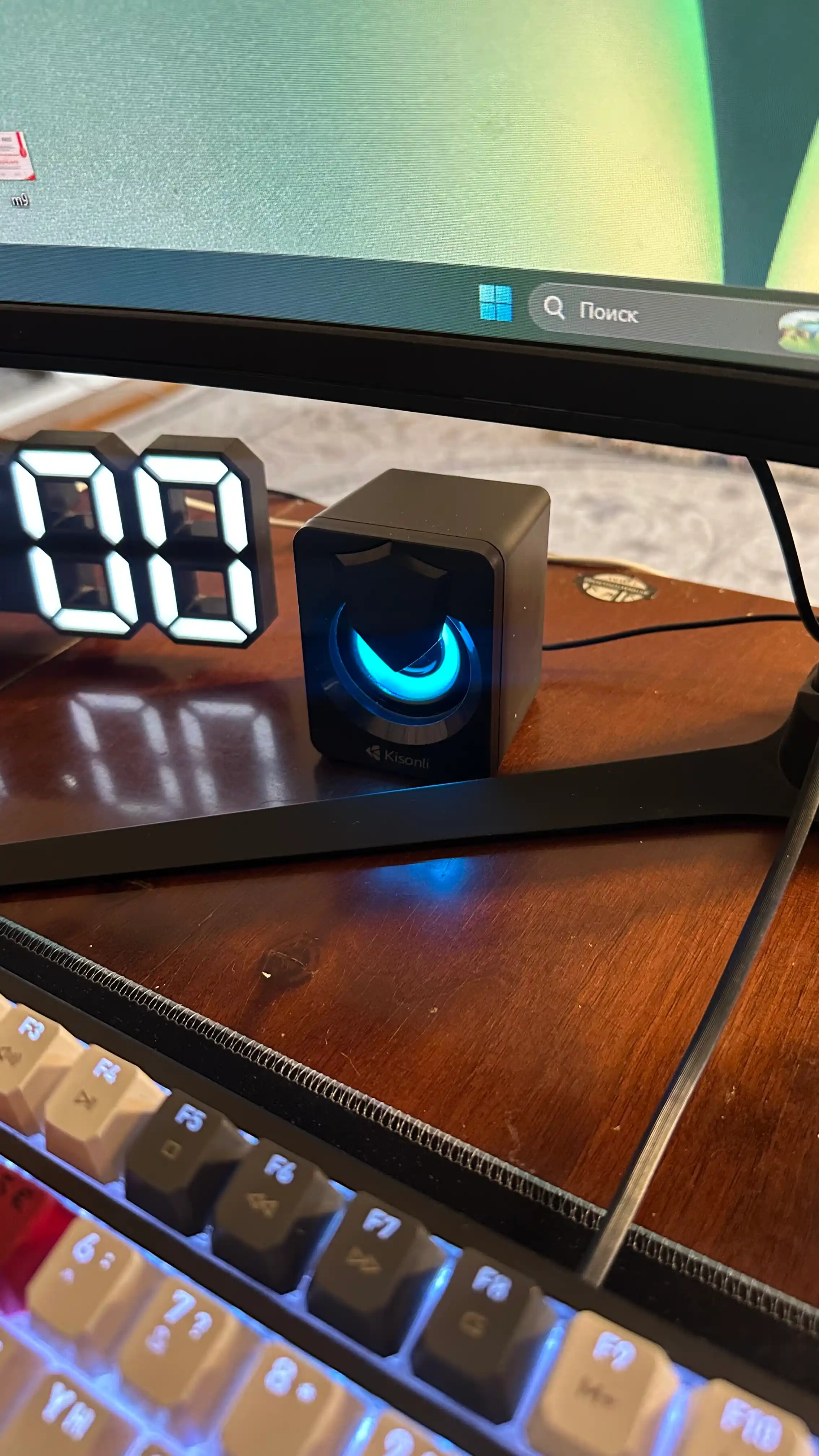 Колонки для компьютера Kisonli L-1030 5 Вт, 2.0, питание от USB, RGB подсветка