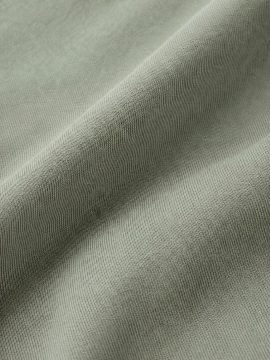 Ayollar uchun zig‘ir matoli dvoyka oversize — yozgi keng shimli kostyum