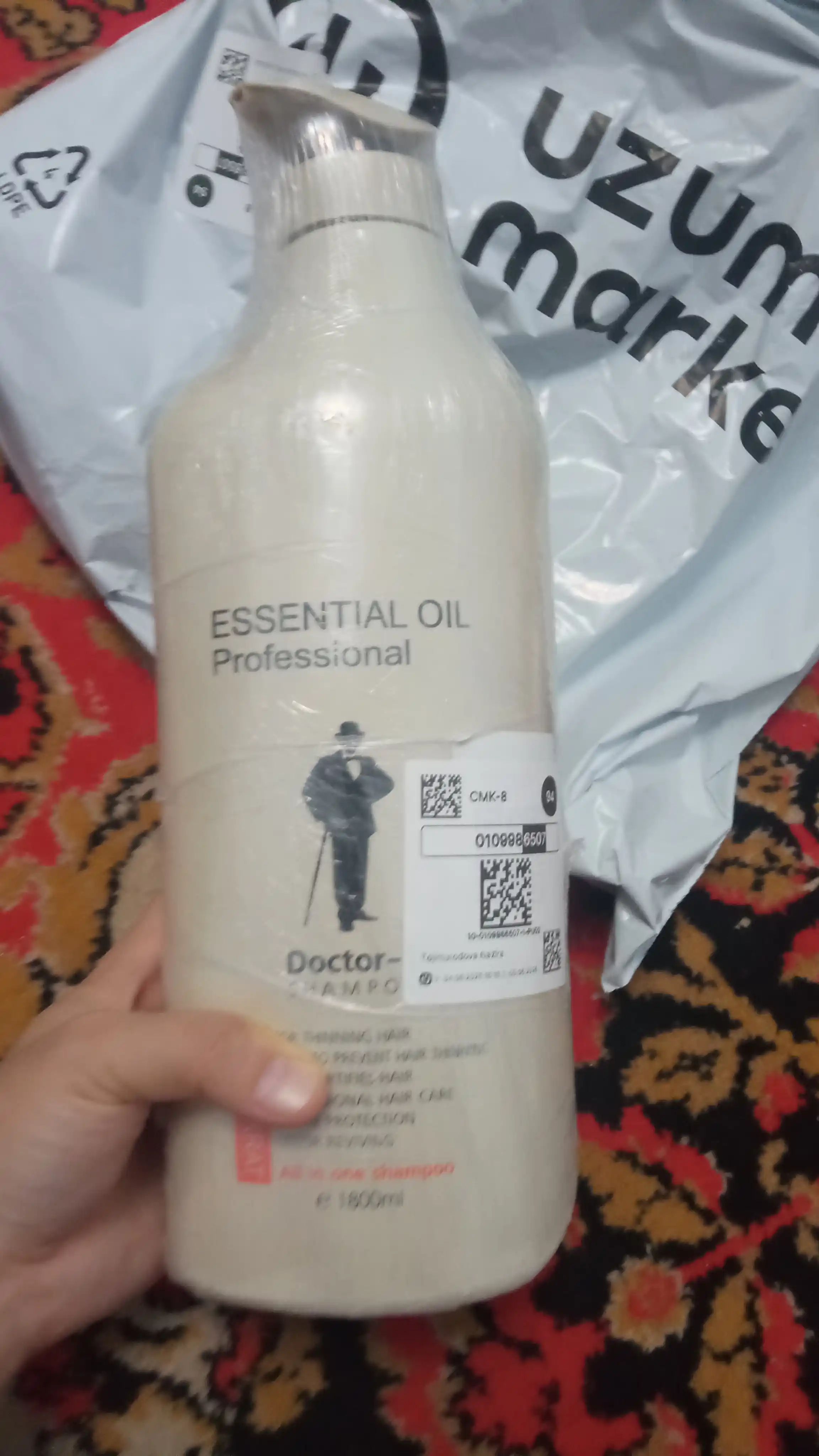 ESSENTIAL OIL Aristokrat Doctor-S  sochlar uchun professional shampun