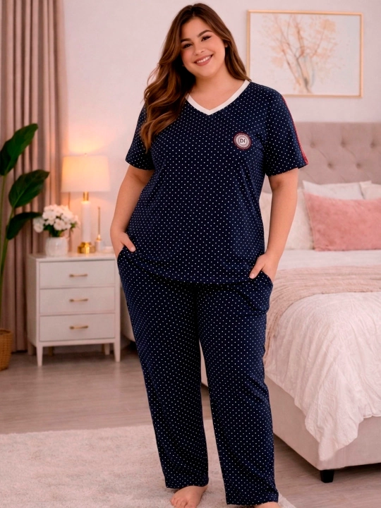 Katta o‘lchamli, uyda va uxlash uchun qulay pijama, standart, 62, 64, 66 - 