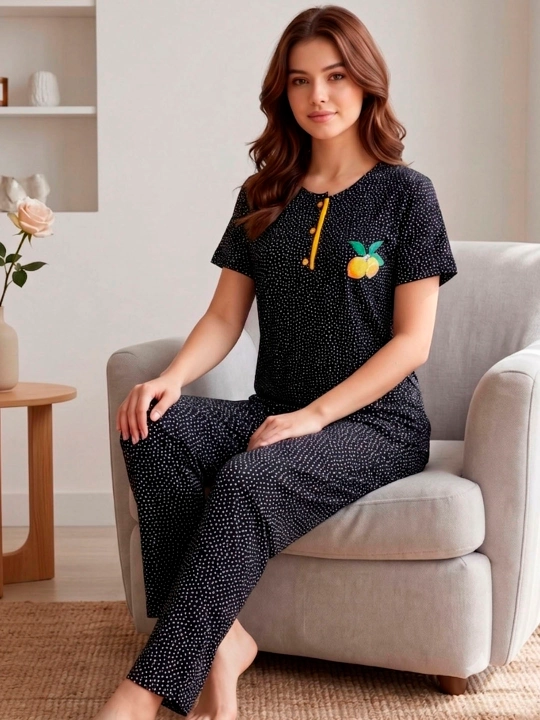 Katta o‘lchamli, uyda va uxlash uchun qulay pijama, standart, 62, 64, 66