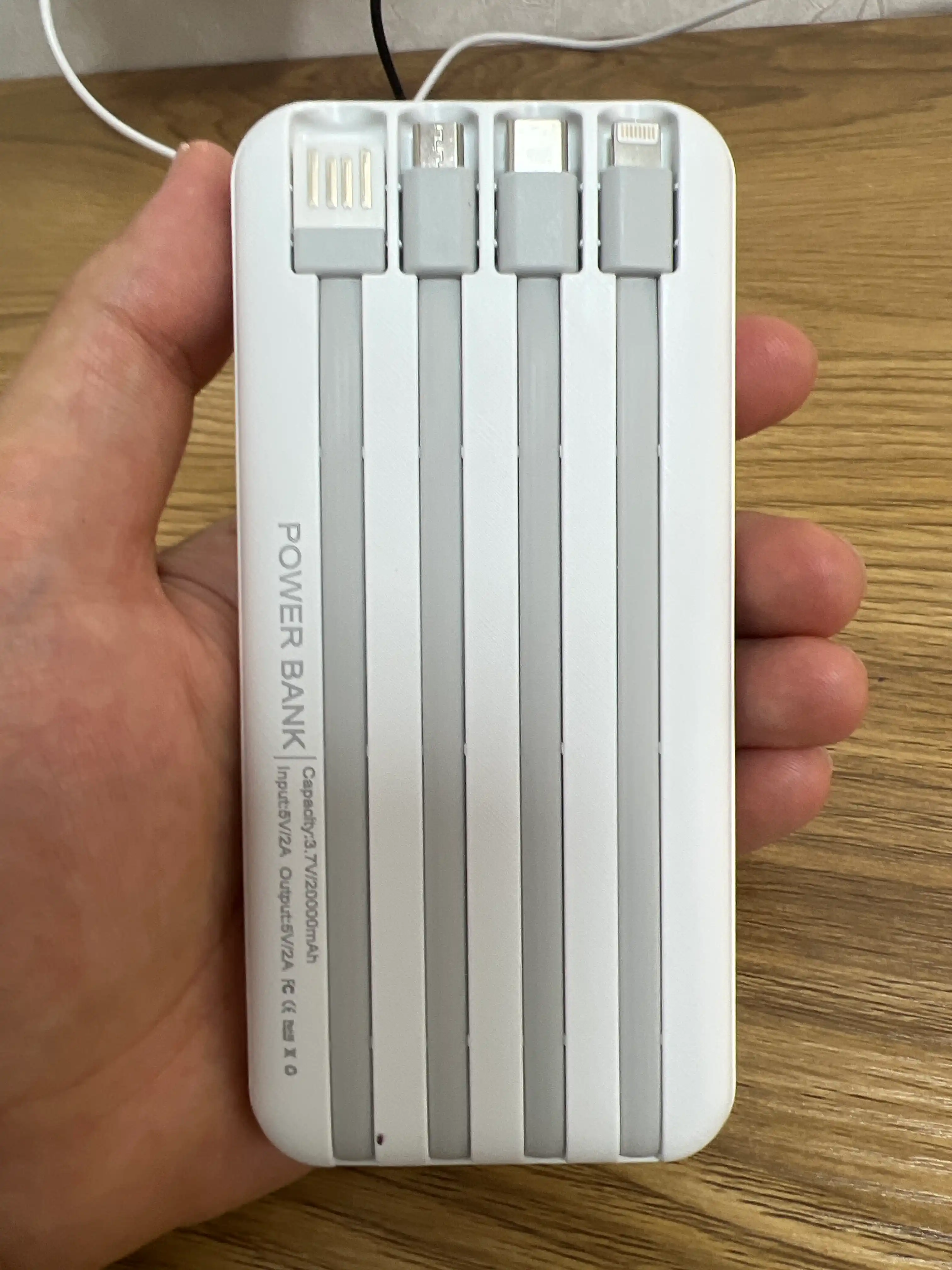 Tashqi power bank akkumulyator 10000, 20000, 30000, iPhone android uchun