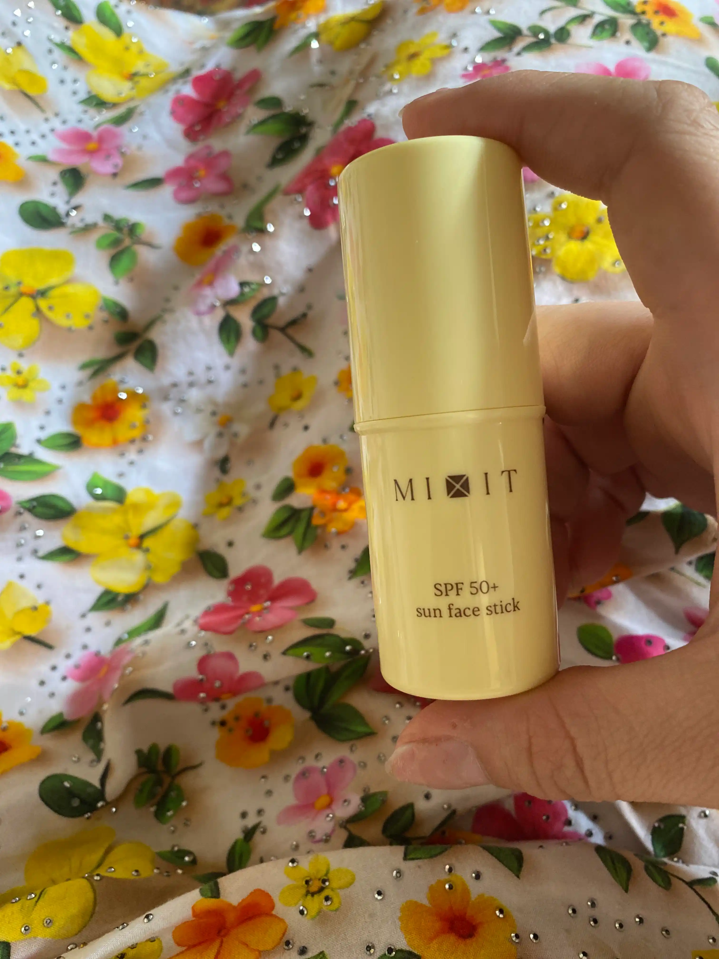 Солнцезащитный стик для лица MIXIT SPF 50+ SUN Face Stick, 15 гр