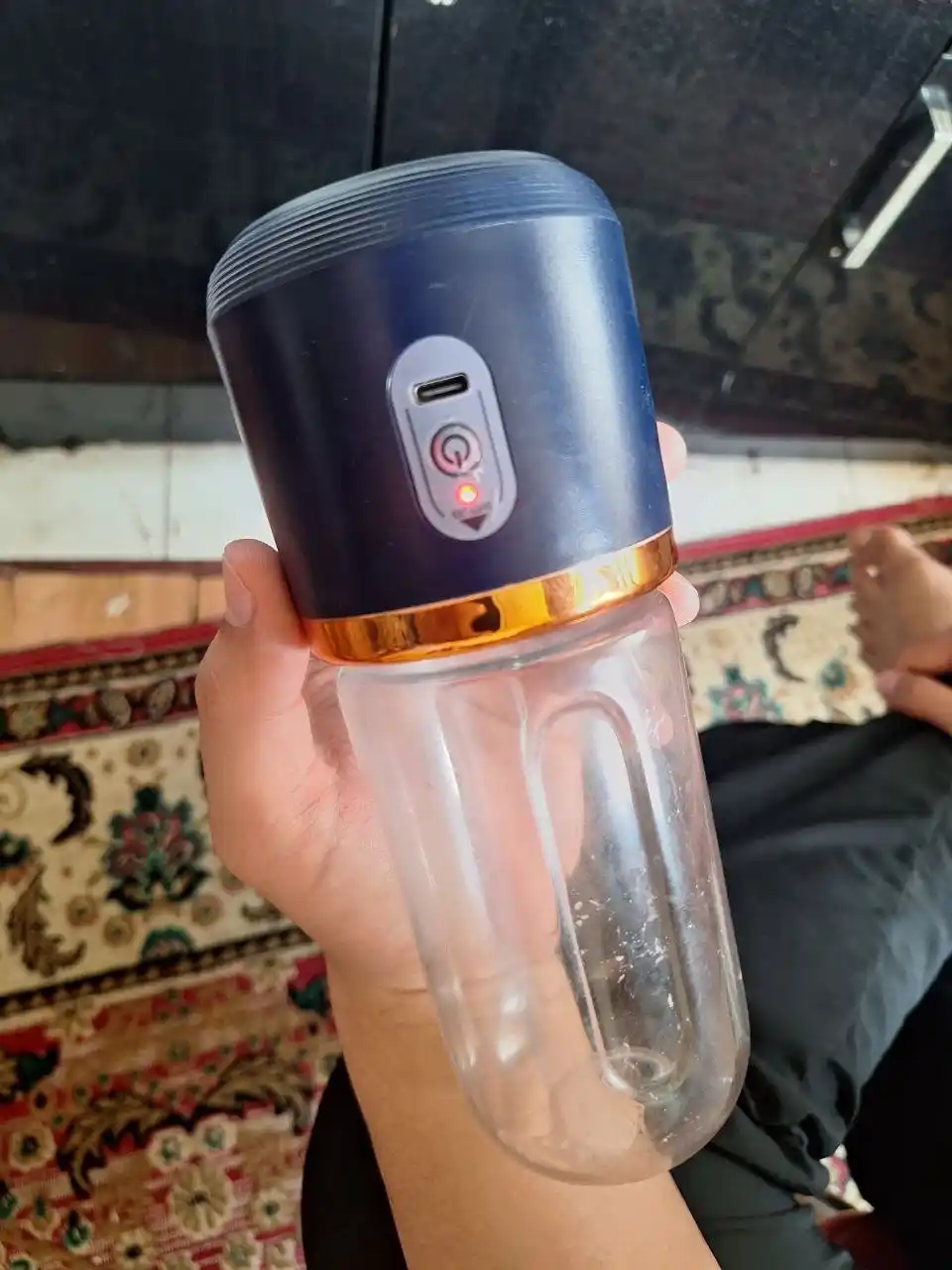 Smuzi va kokteyllar uchun simsiz mini blender, portativ
