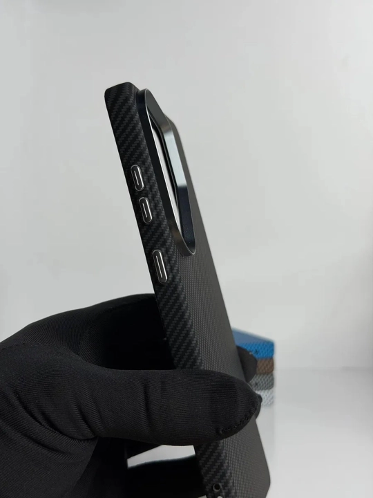 Карбоновый чехол для Samsung S22,S23,S24,S25,S26 FE,PLUS, ULTRA Magsafe, жесткий
