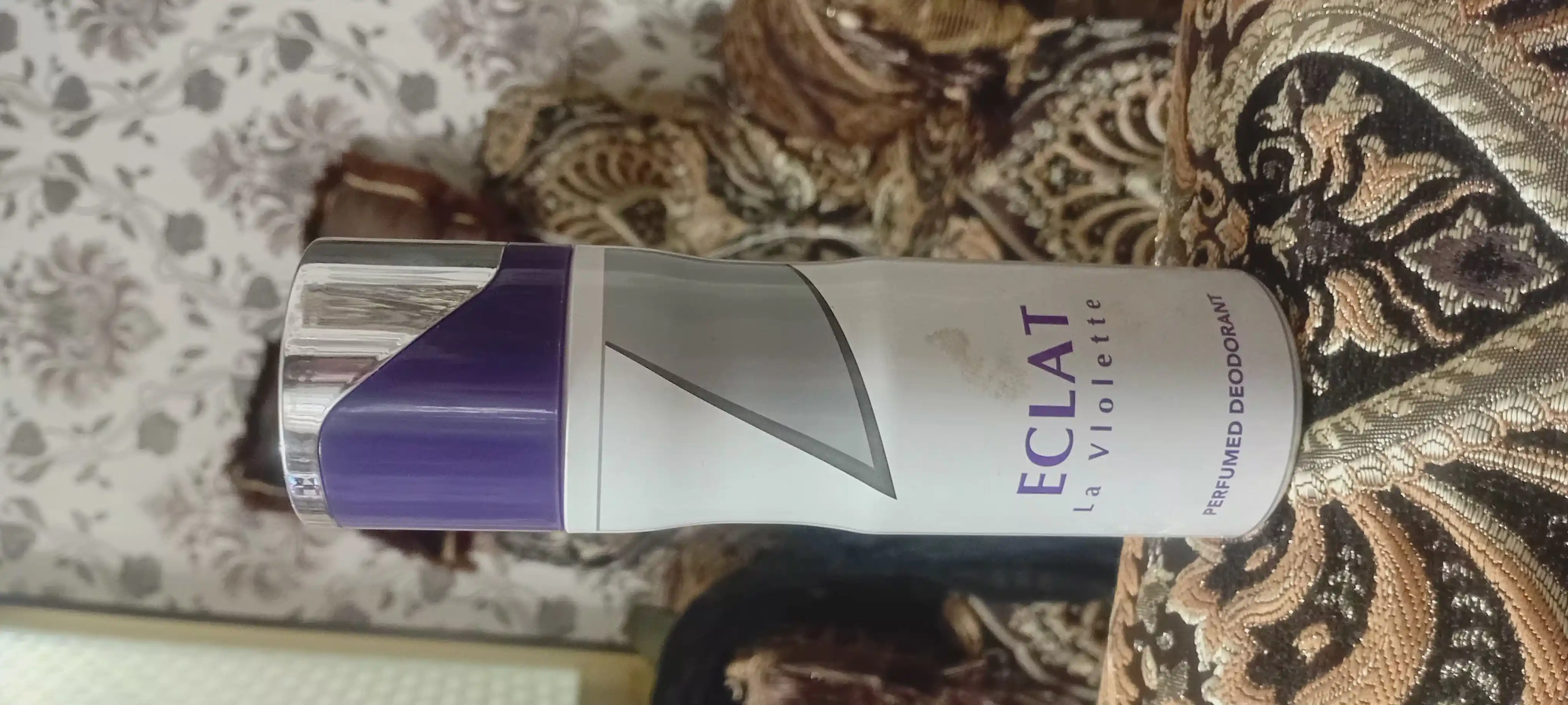Ayollar dezodoranti, ayollar uchun parfyumli dezodorant. 200 ML