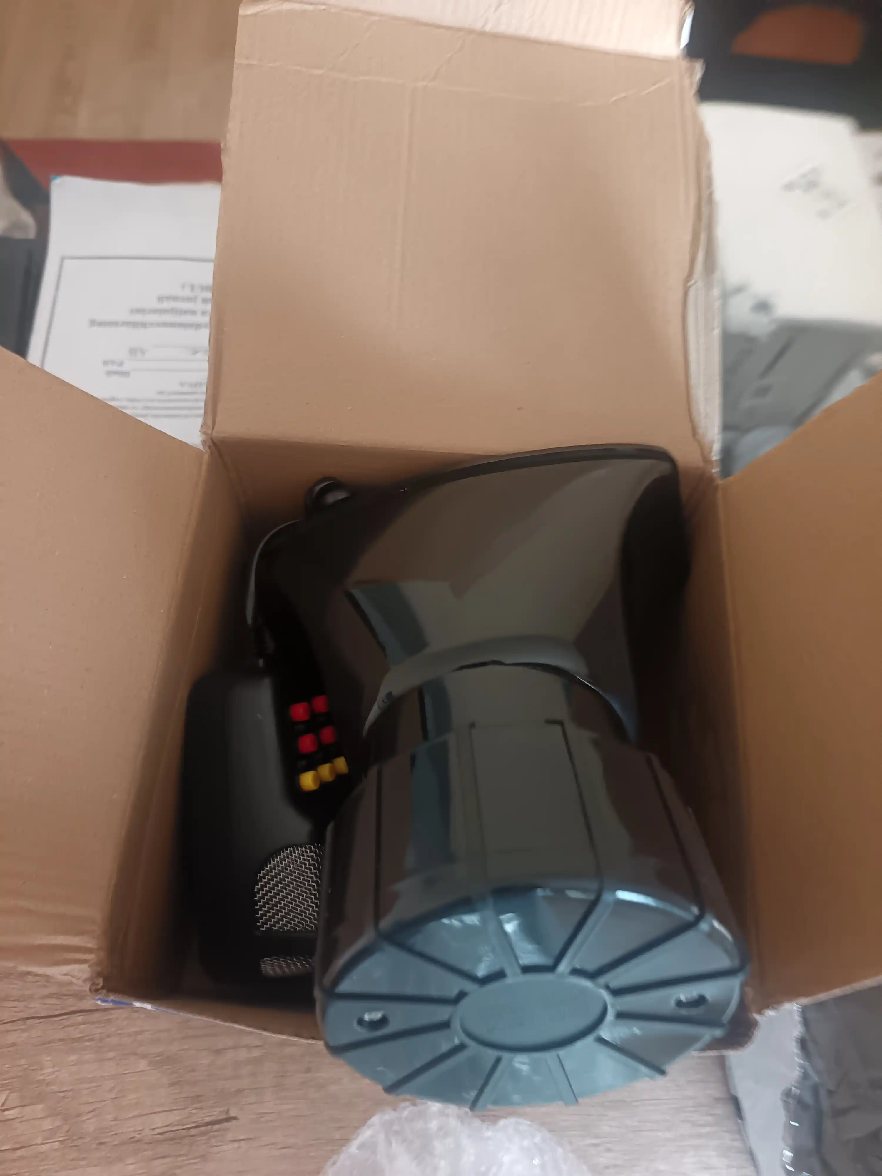 Sirena, karnay va mikrofon bilan SGU, 7 xil signal, 12V, 100W, 150 Db