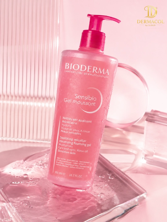 Мягкий гель для умывания лица Sensibio Moussant Bioderm для ежедневного ухода 500 мл
