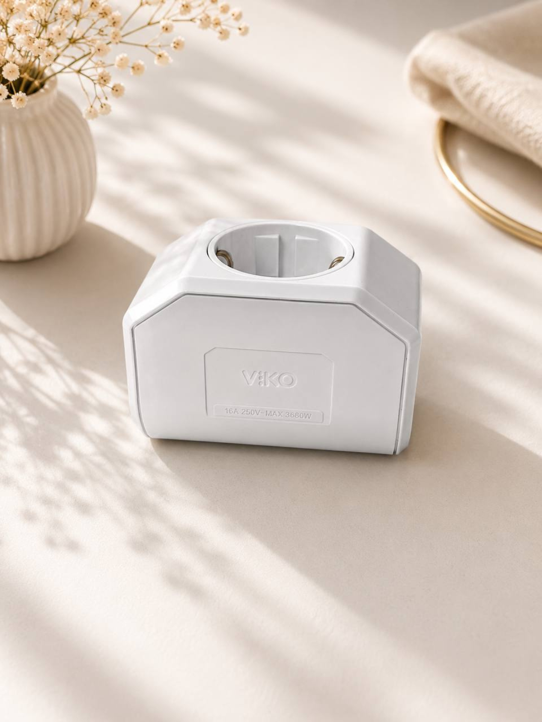 Тройник Viko Panasonic 3 розетки, с заземлением, адаптер 16А 250В, белый Yonca Plus