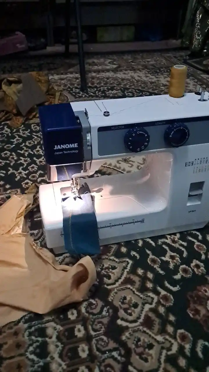 Швейная машина Janome SP901