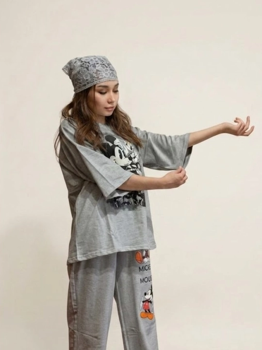 Двойка женская, oversize, свободного кроя, с широкими брюками и футболкой