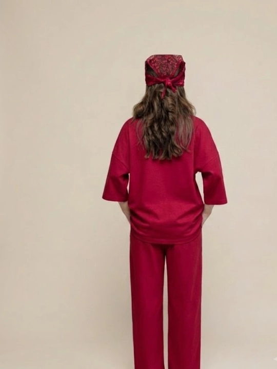 Двойка женская, oversize, свободного кроя, с широкими брюками и футболкой