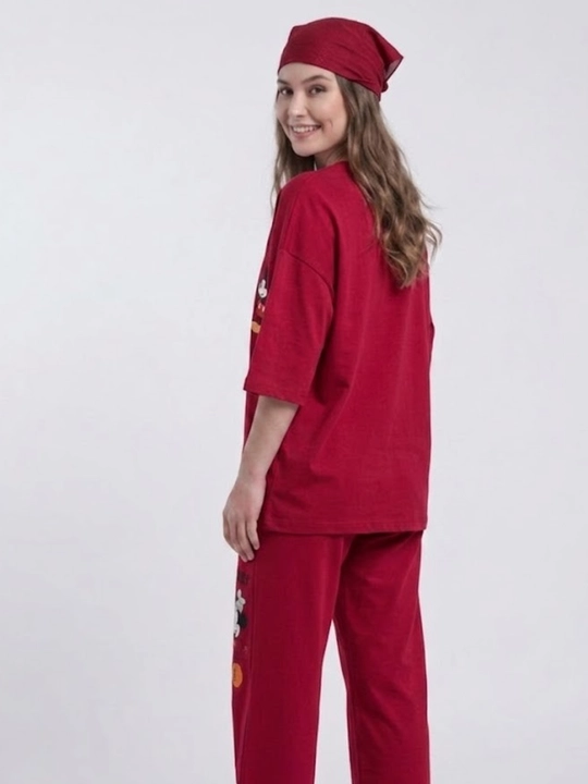 Двойка женская, oversize, свободного кроя, с широкими брюками и футболкой