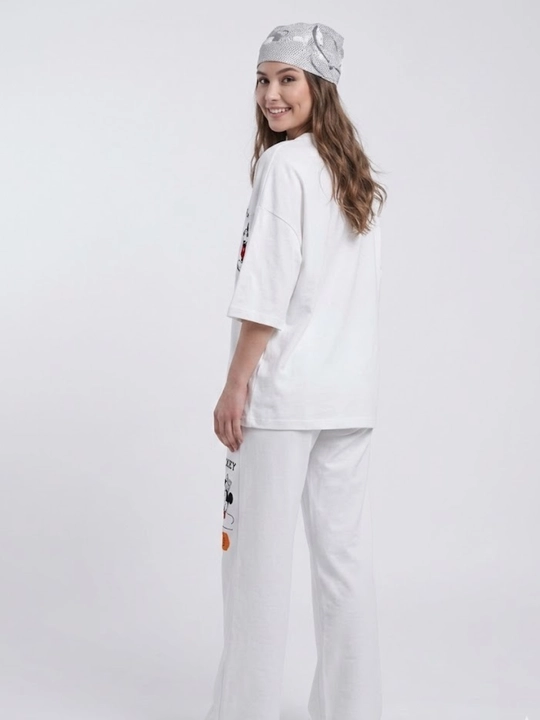 Двойка женская, oversize, свободного кроя, с широкими брюками и футболкой