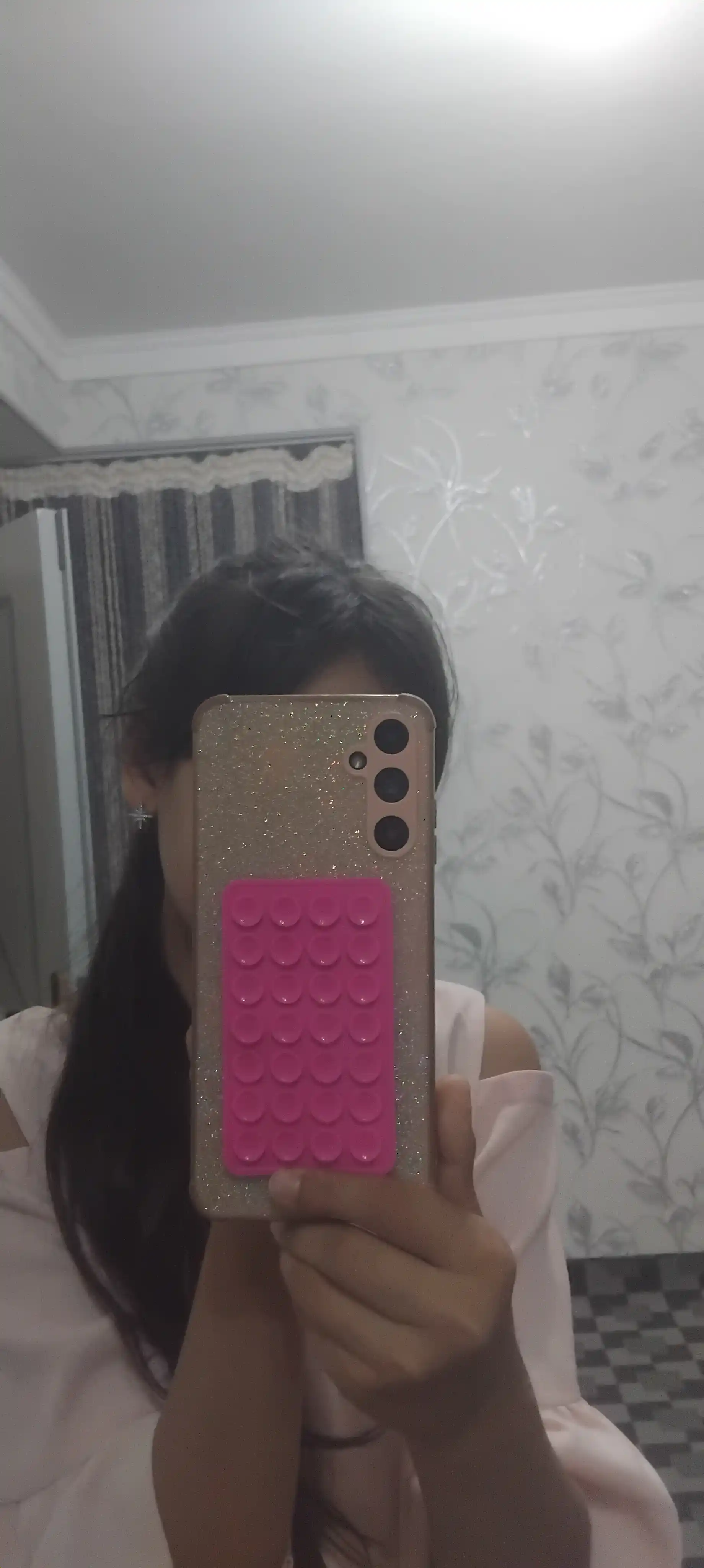 Lipper, 28 ta yopishqoq, so‘rg‘ichli telefon uchun vakuum ushlagich, silikon ushlagich