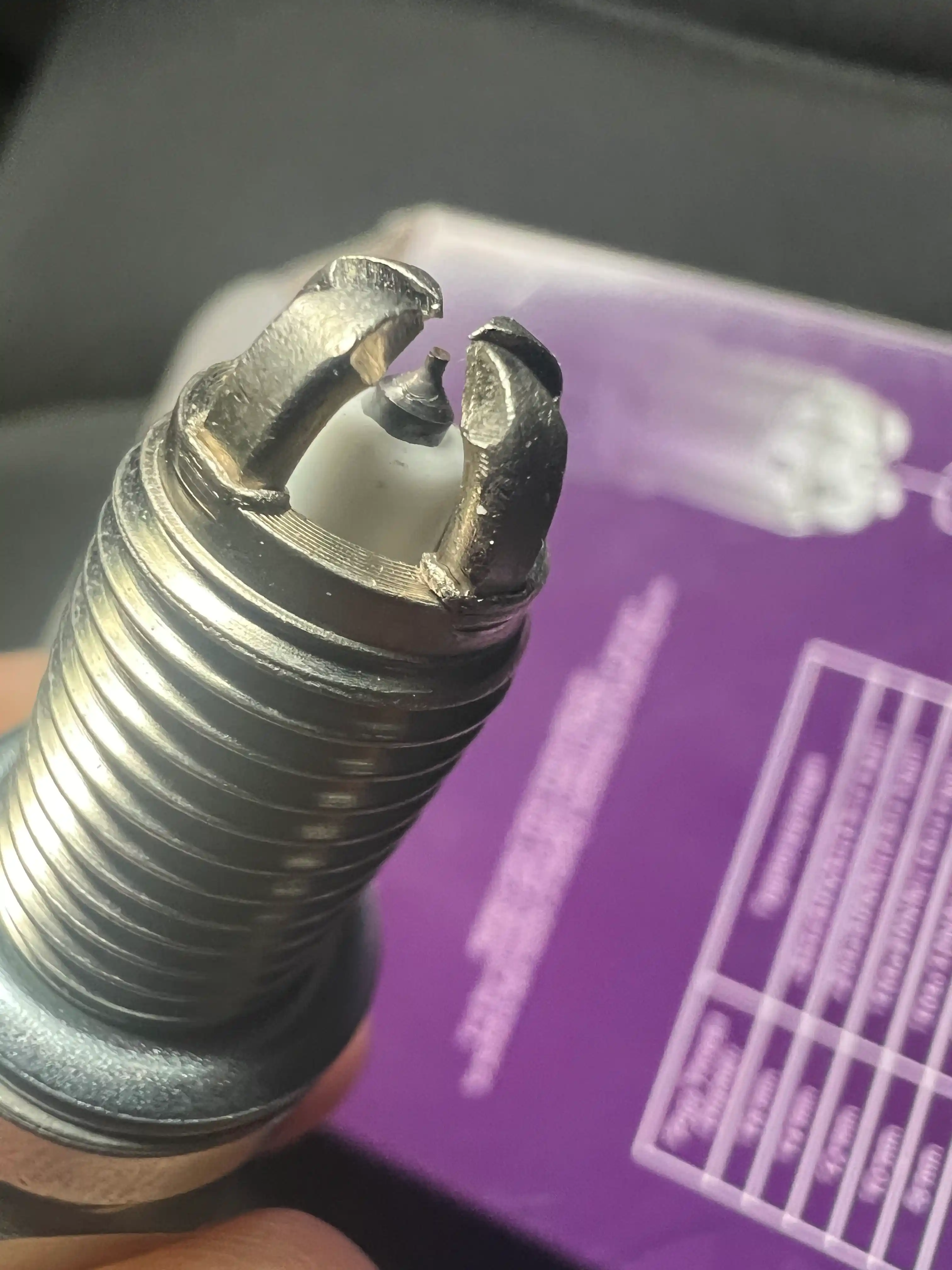 Yonish svechasi Iridium GAS, Renko Gentra/Cobolt/Nexia3/Spark, 4-kontaktli