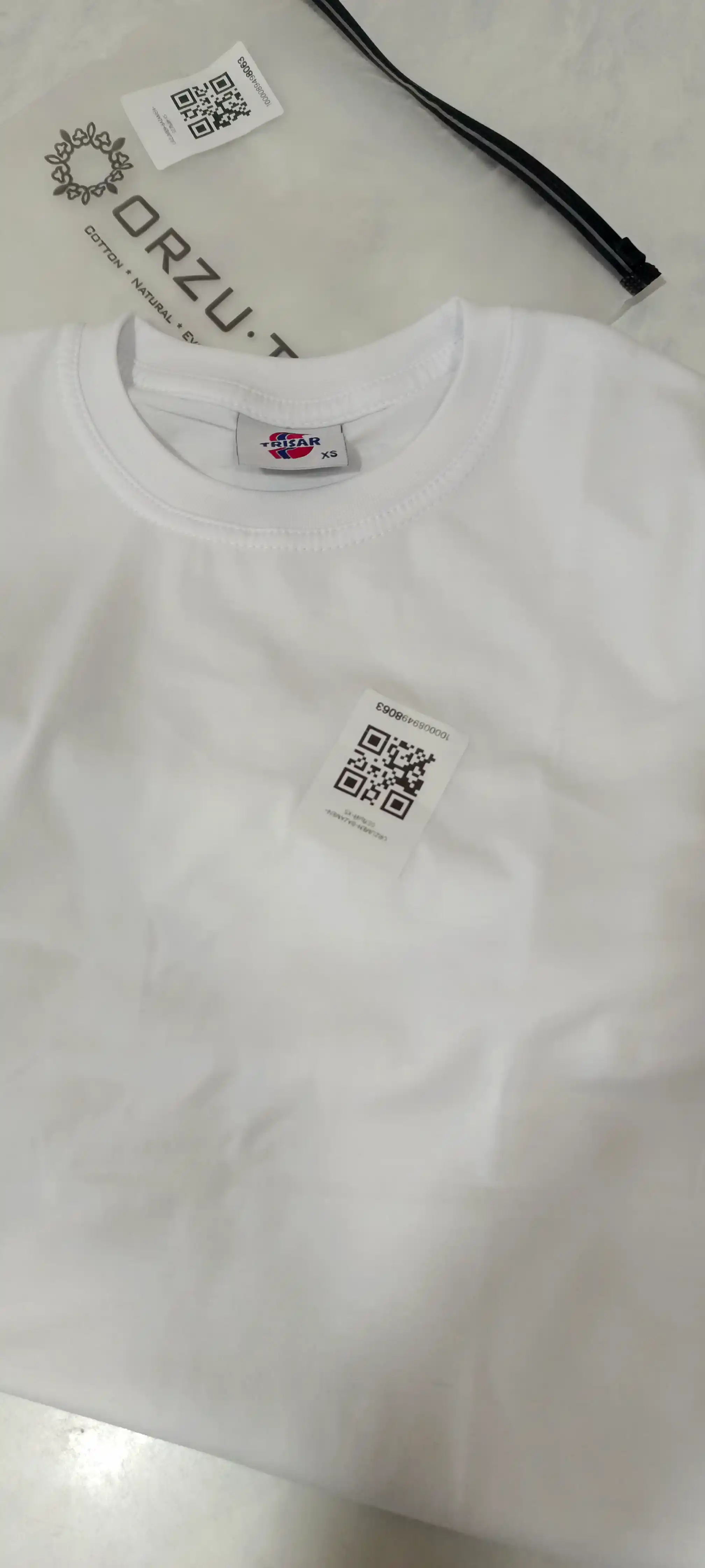 Erkaklar bazaviy futbolkasi, printsiz, 100% paxta, bir rangli, 5XL gacha, ORZU-TEKS