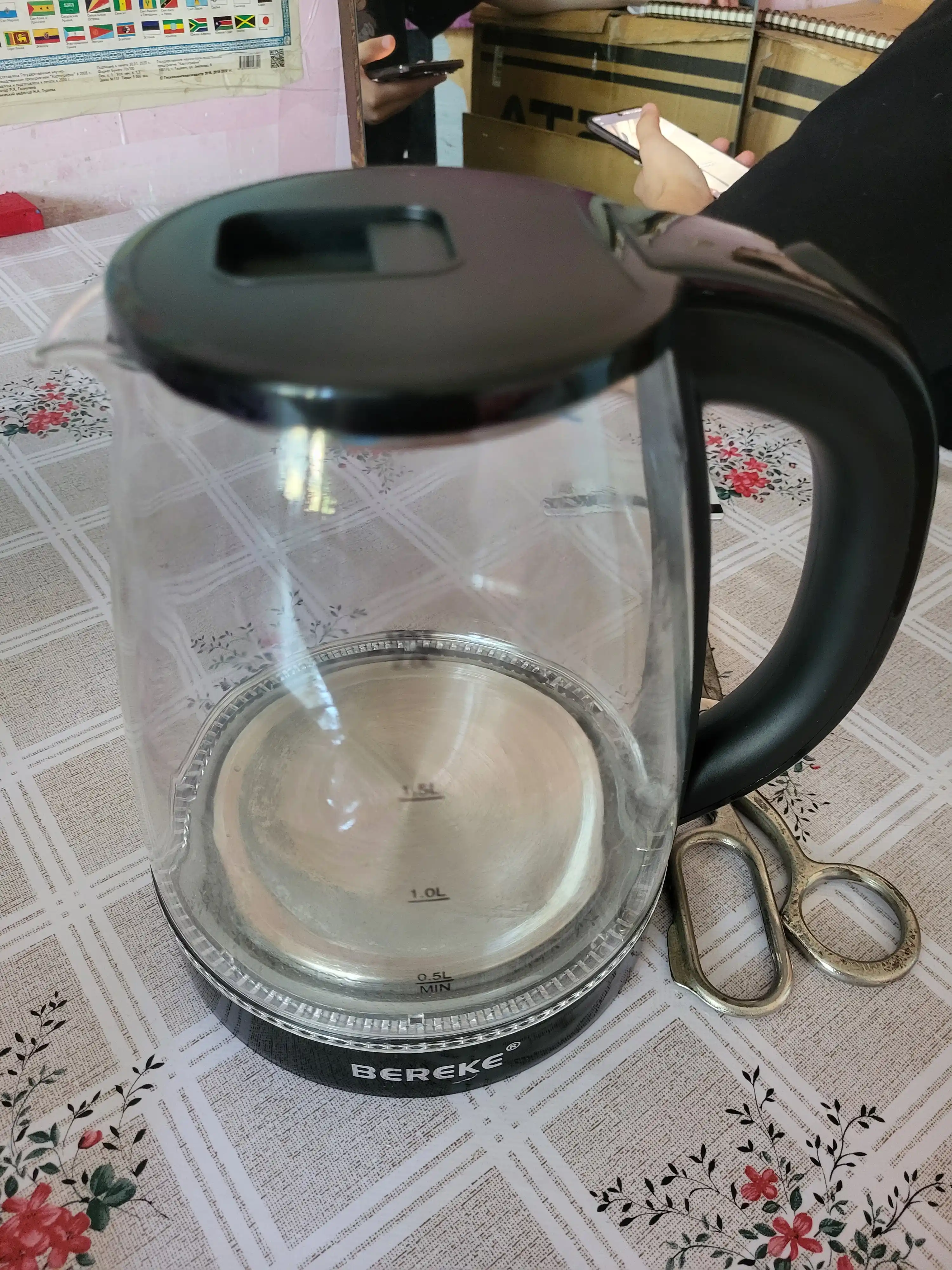 Elektr choynak Bereke, tez qaynatish,  ishonchli brend, 1500 Vt, 1.8–2 L