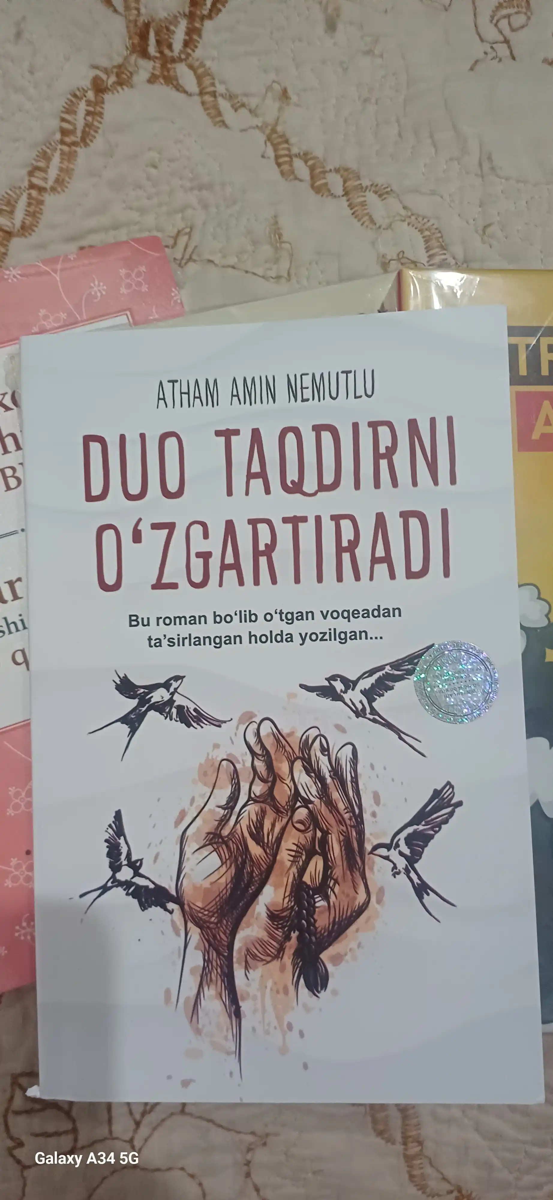 Duo taqdirni o'zgartiradi. Atham Amin Nemutlu: Gologrammali. Diniy qo‘mita ruhsati bor