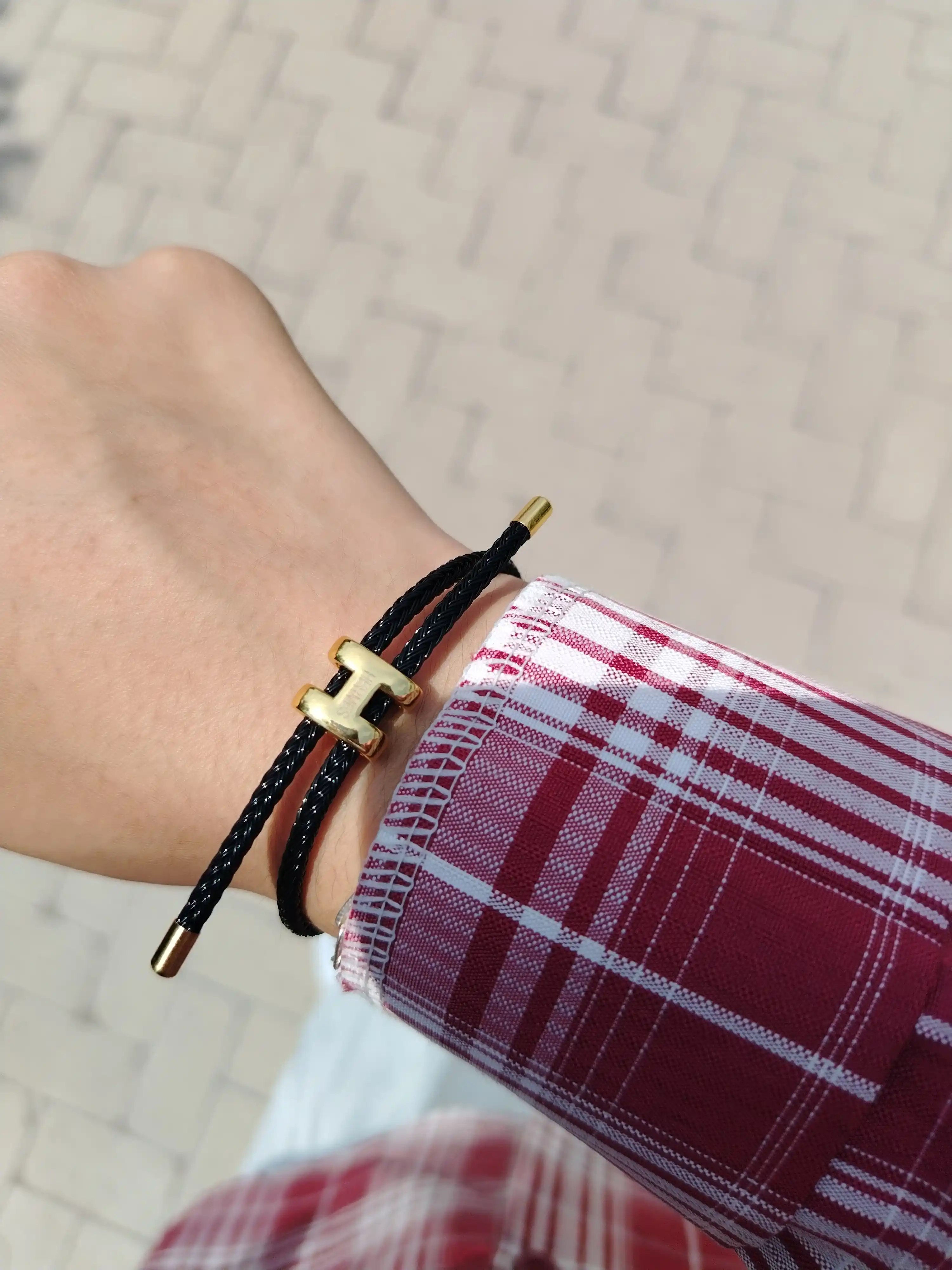 Элегантный и современный браслет Hermès