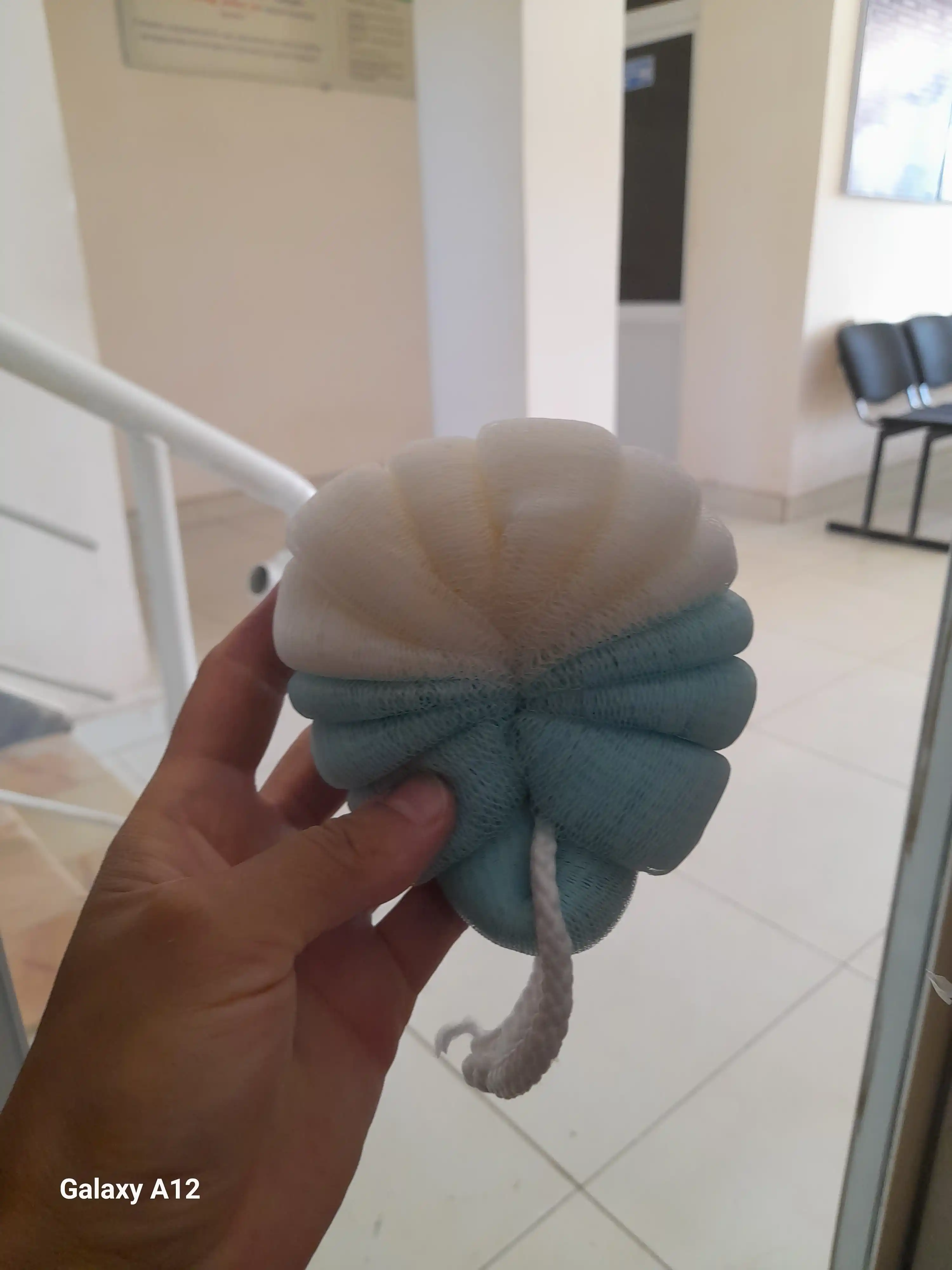 Dush mochalka body sponge yumshoq hammom seti ko‘pik chiqaruvchi